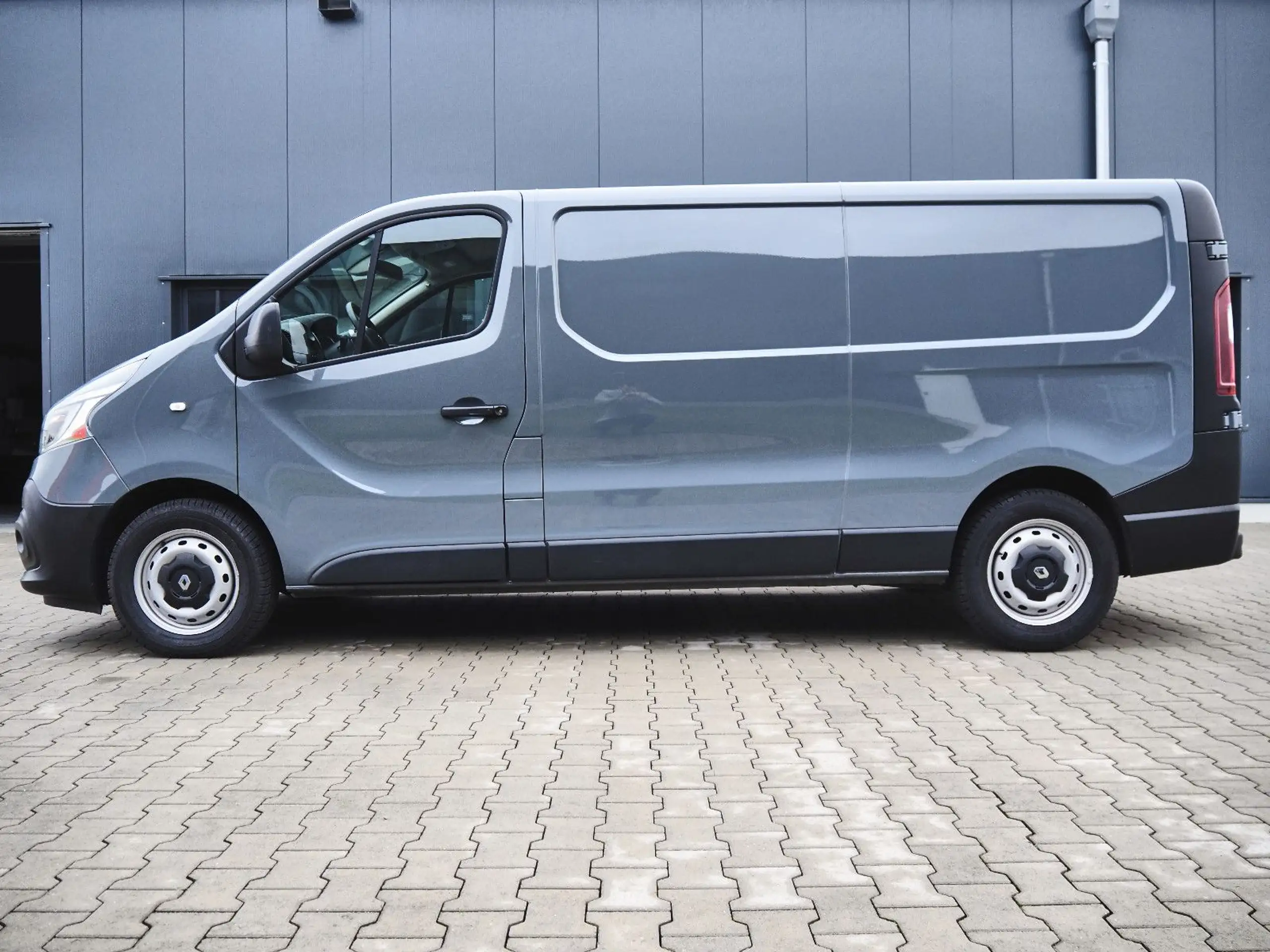 Renault - Trafic