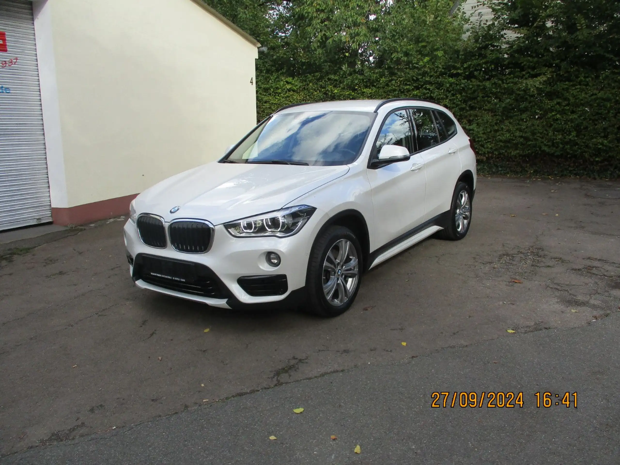 BMW - X1