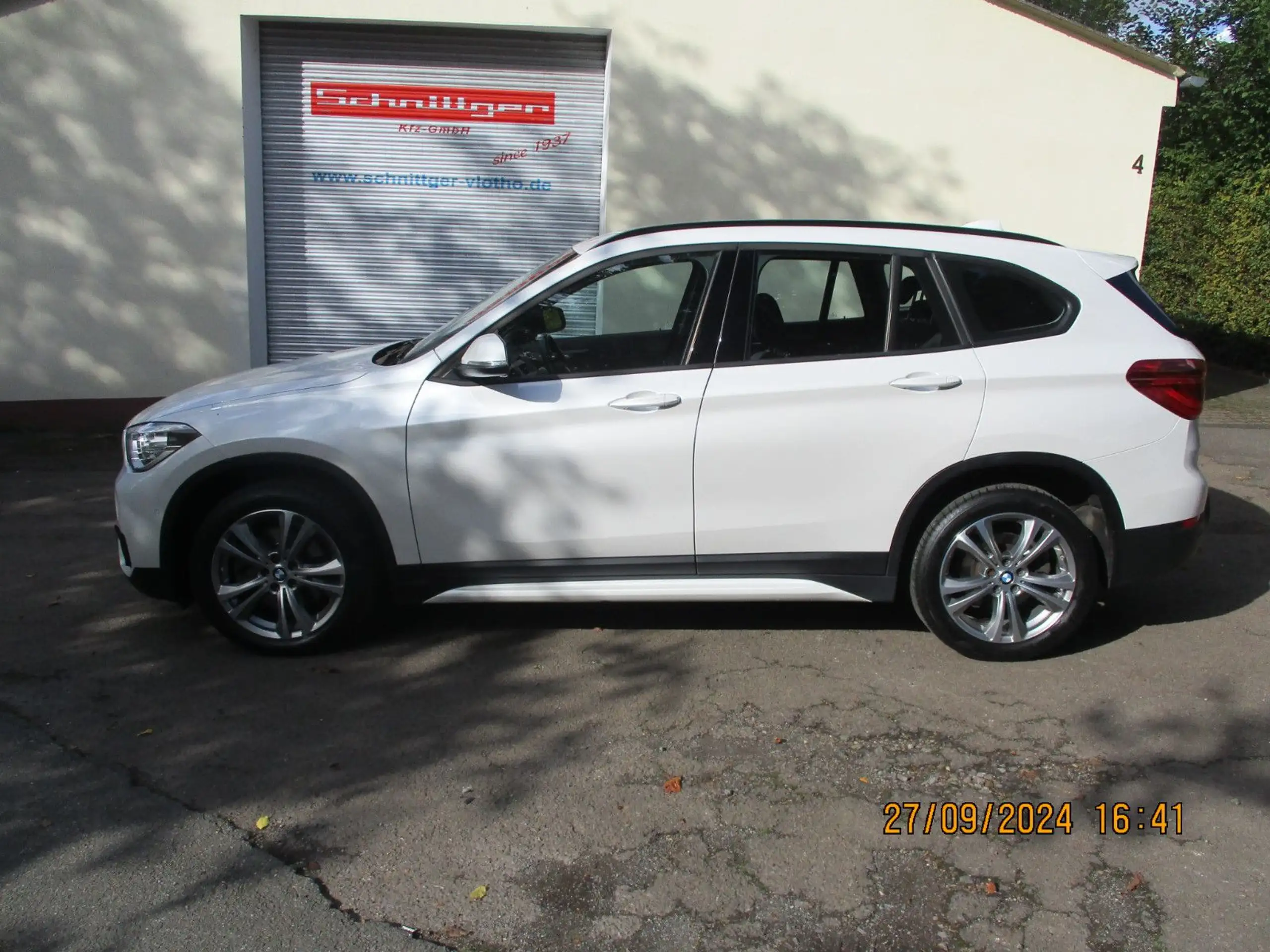 BMW - X1