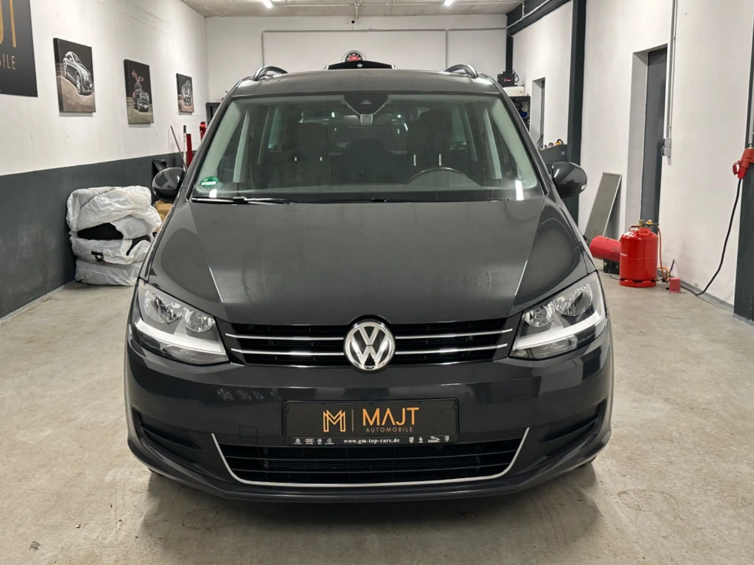 Volkswagen - Sharan