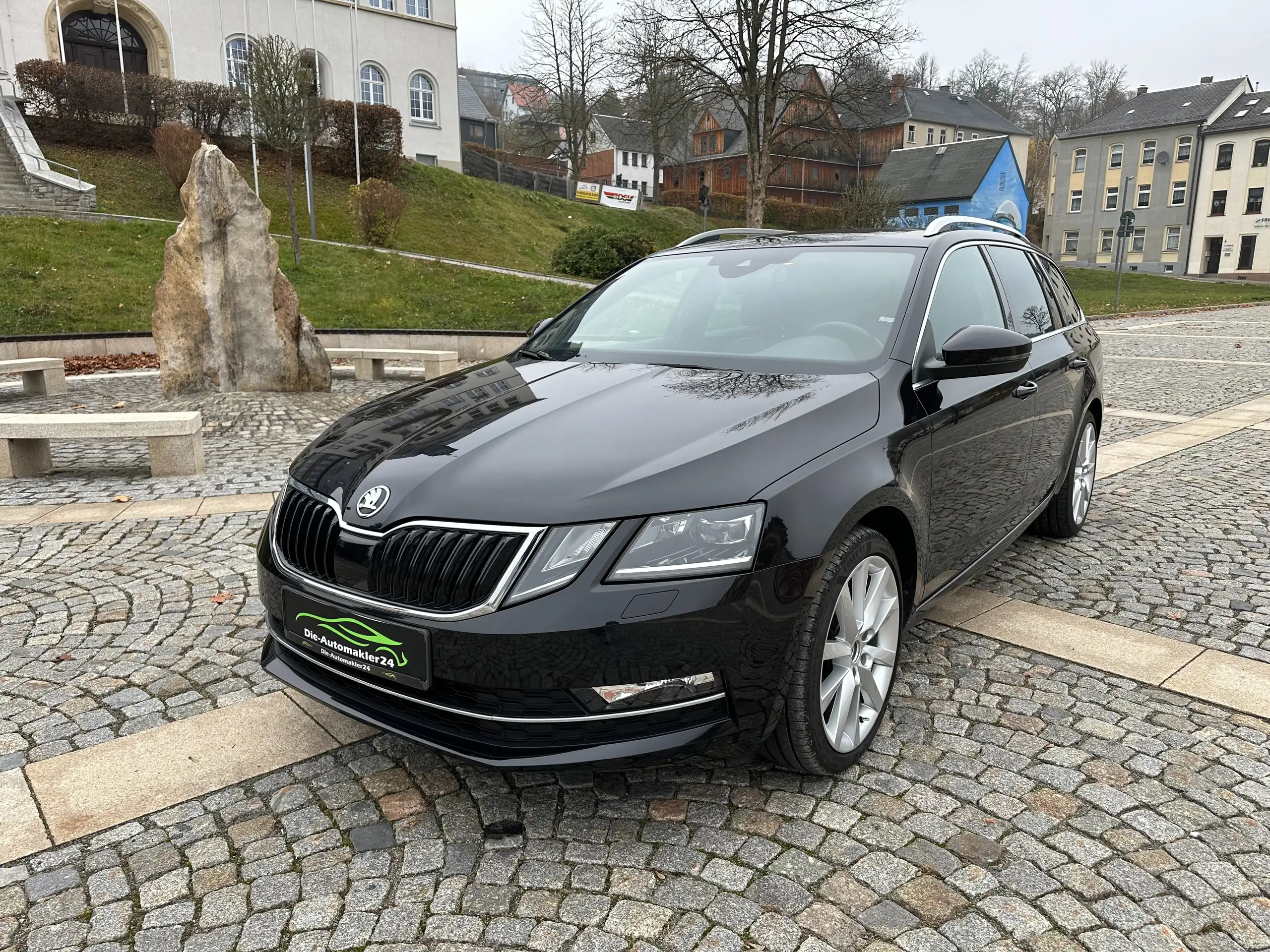 Skoda - Octavia