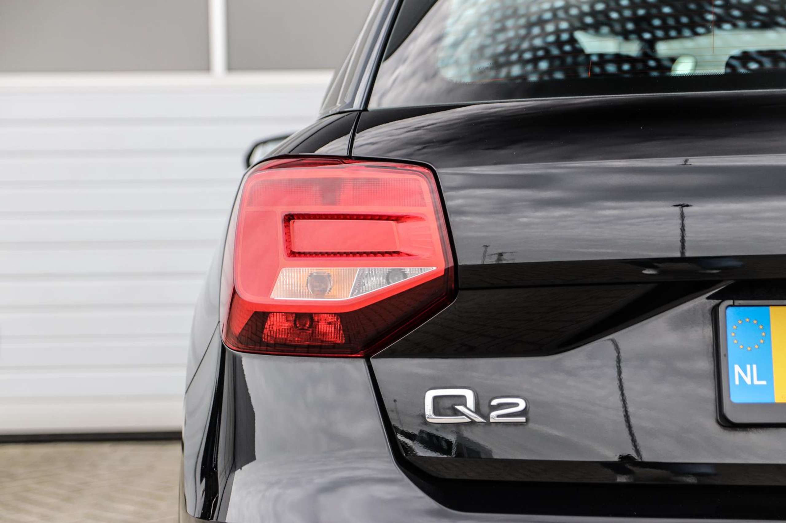 Audi - Q2