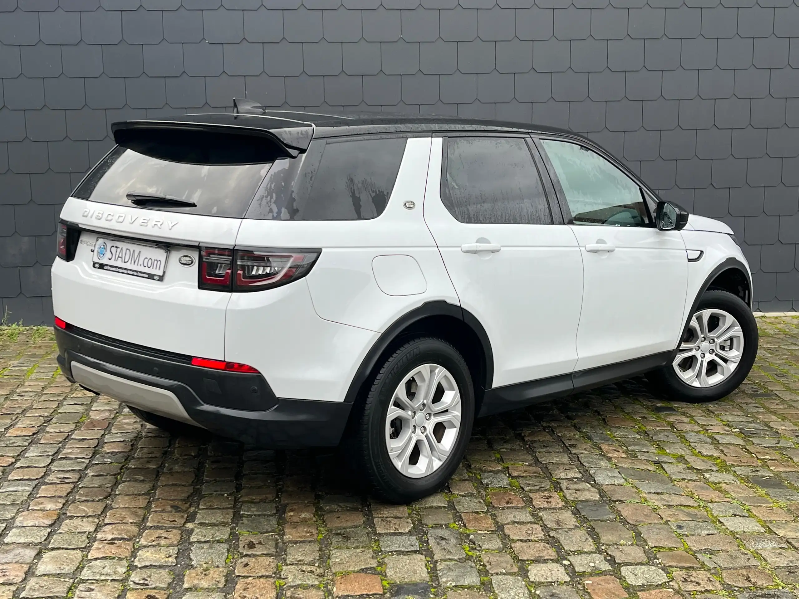 Land Rover - Discovery Sport