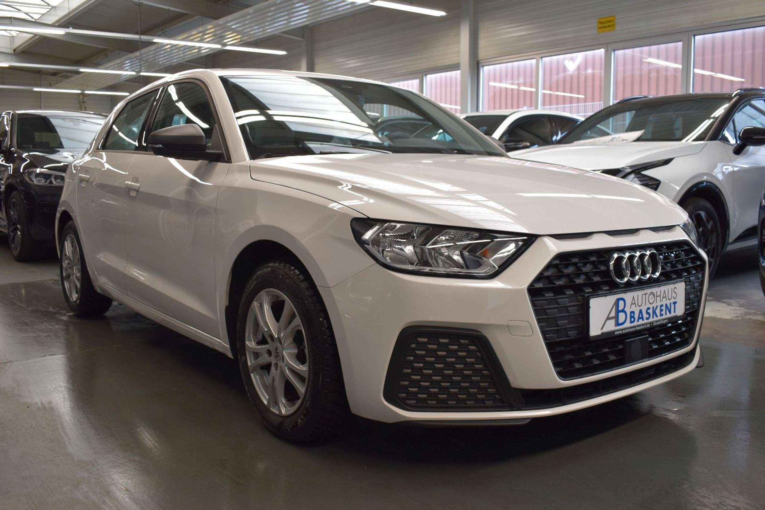 Audi - A1