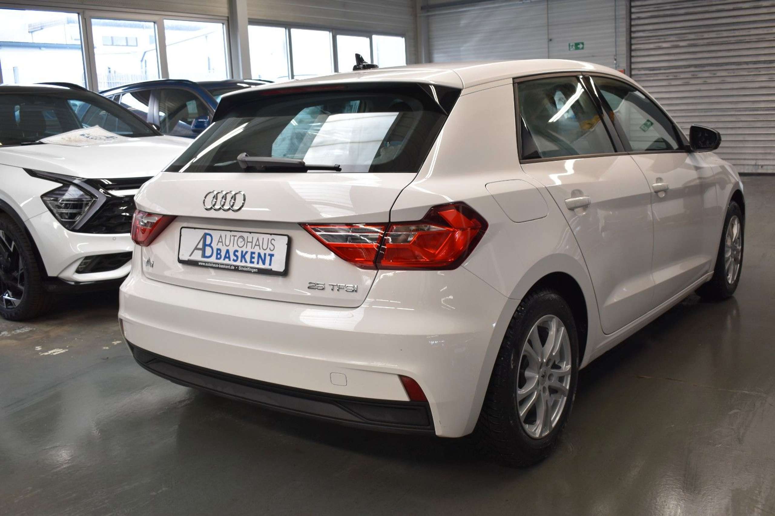 Audi - A1