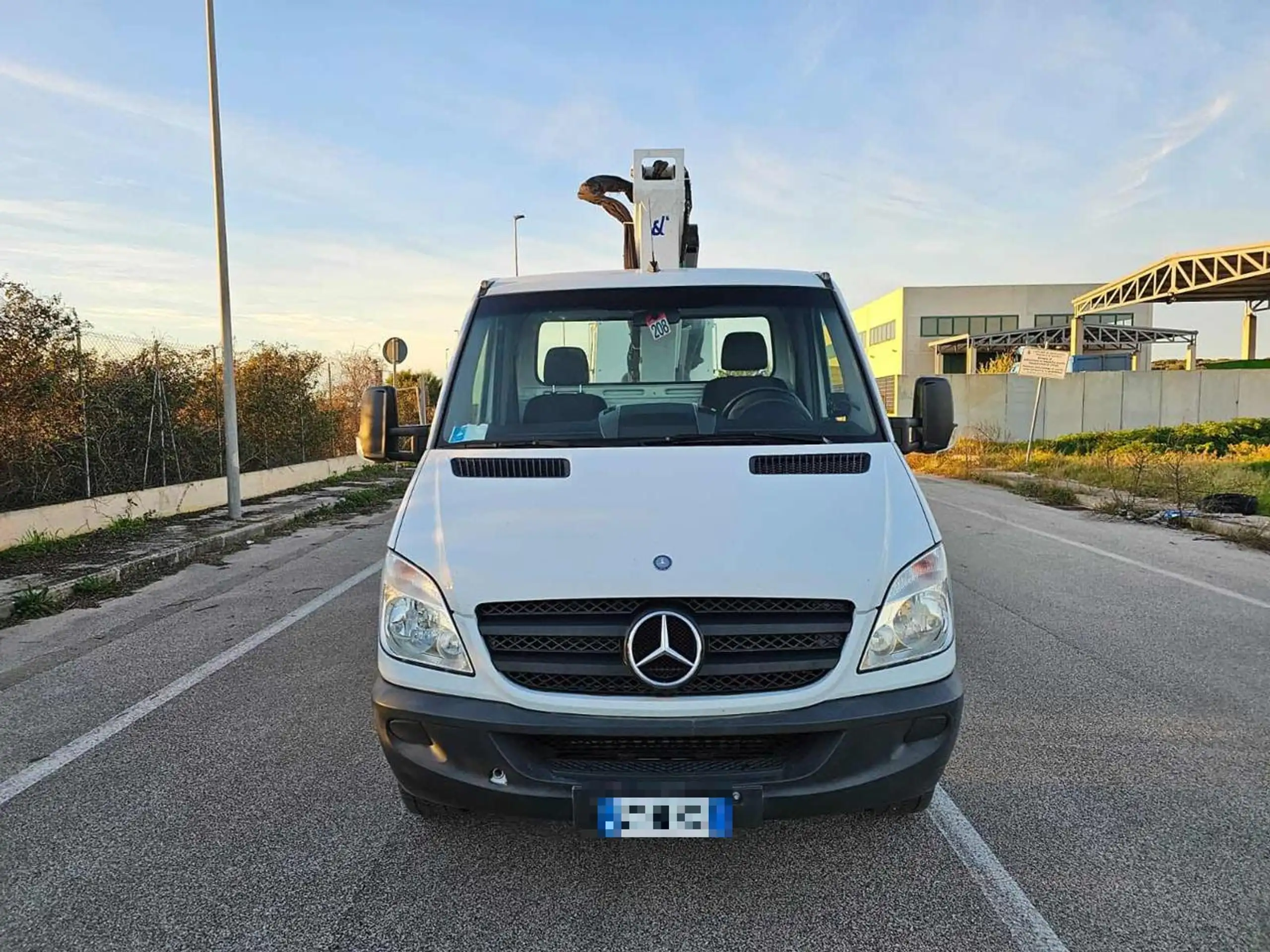 Mercedes-Benz - Sprinter