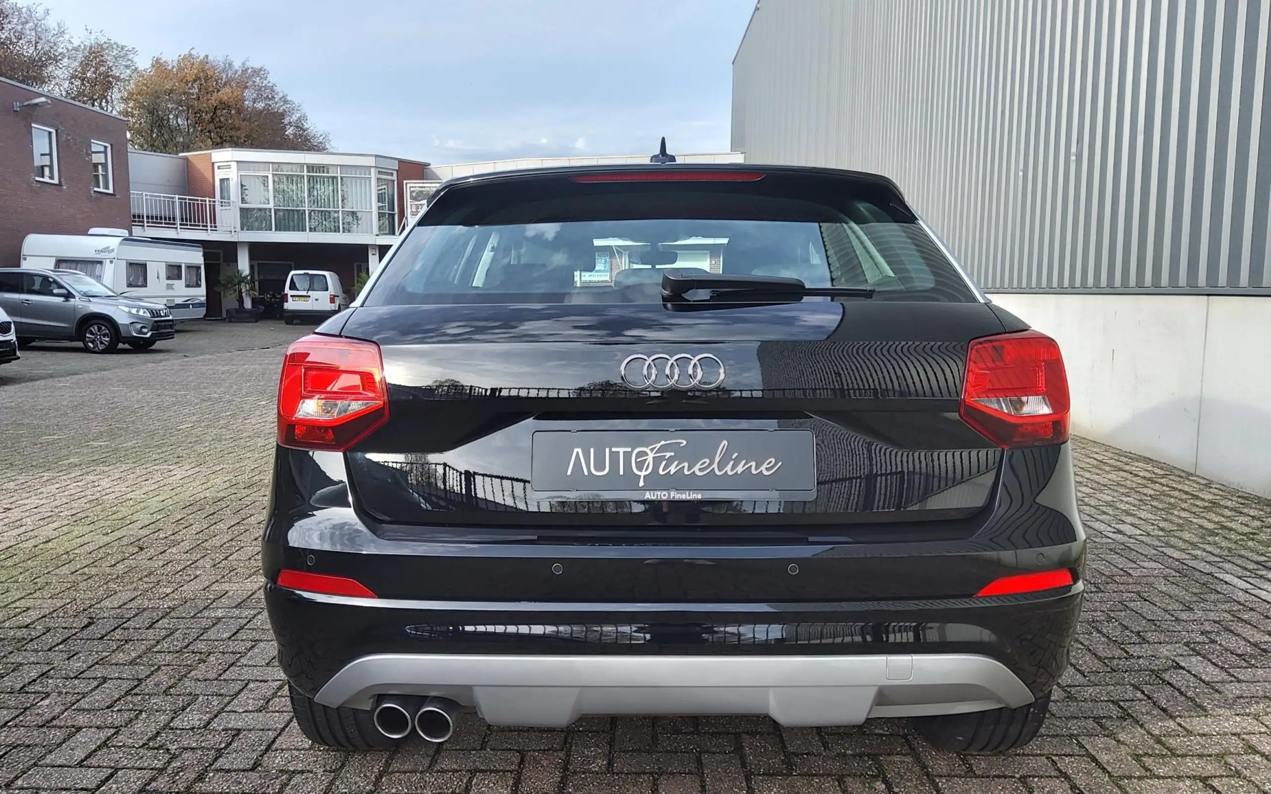 Audi - Q2