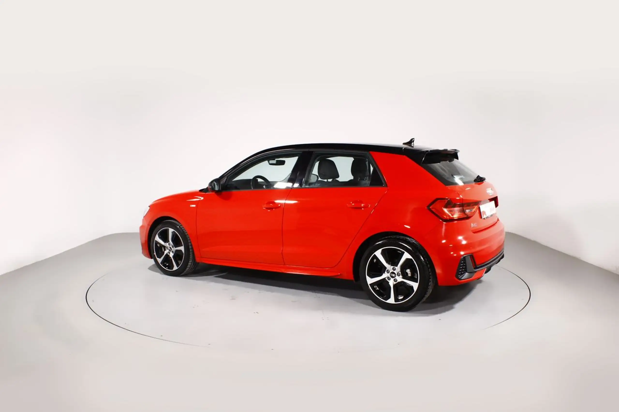 Audi - A1