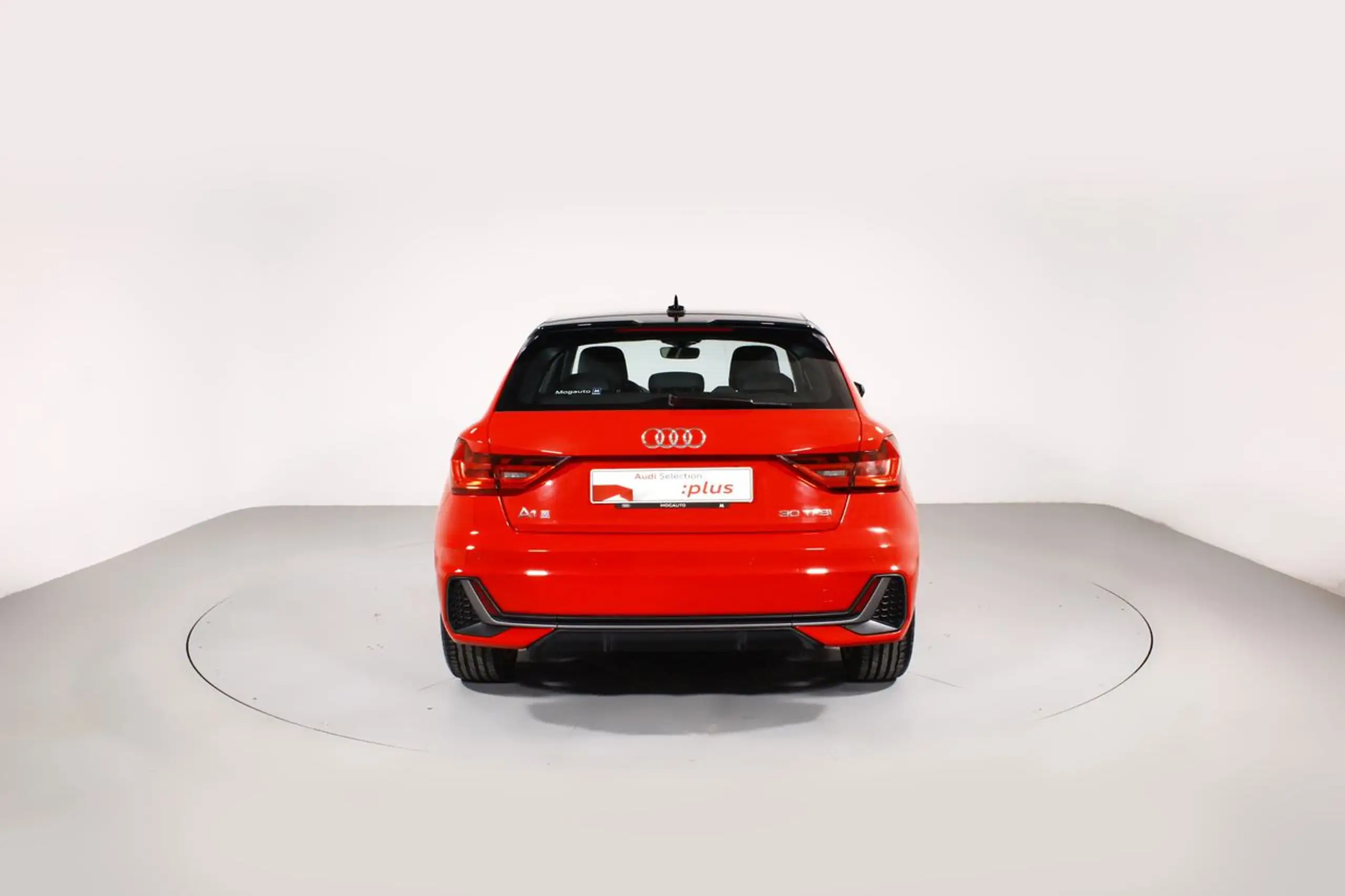 Audi - A1