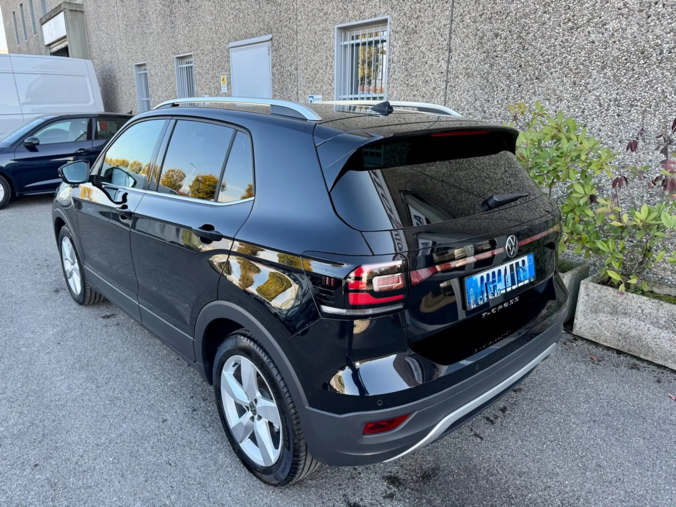 Volkswagen - T-Cross