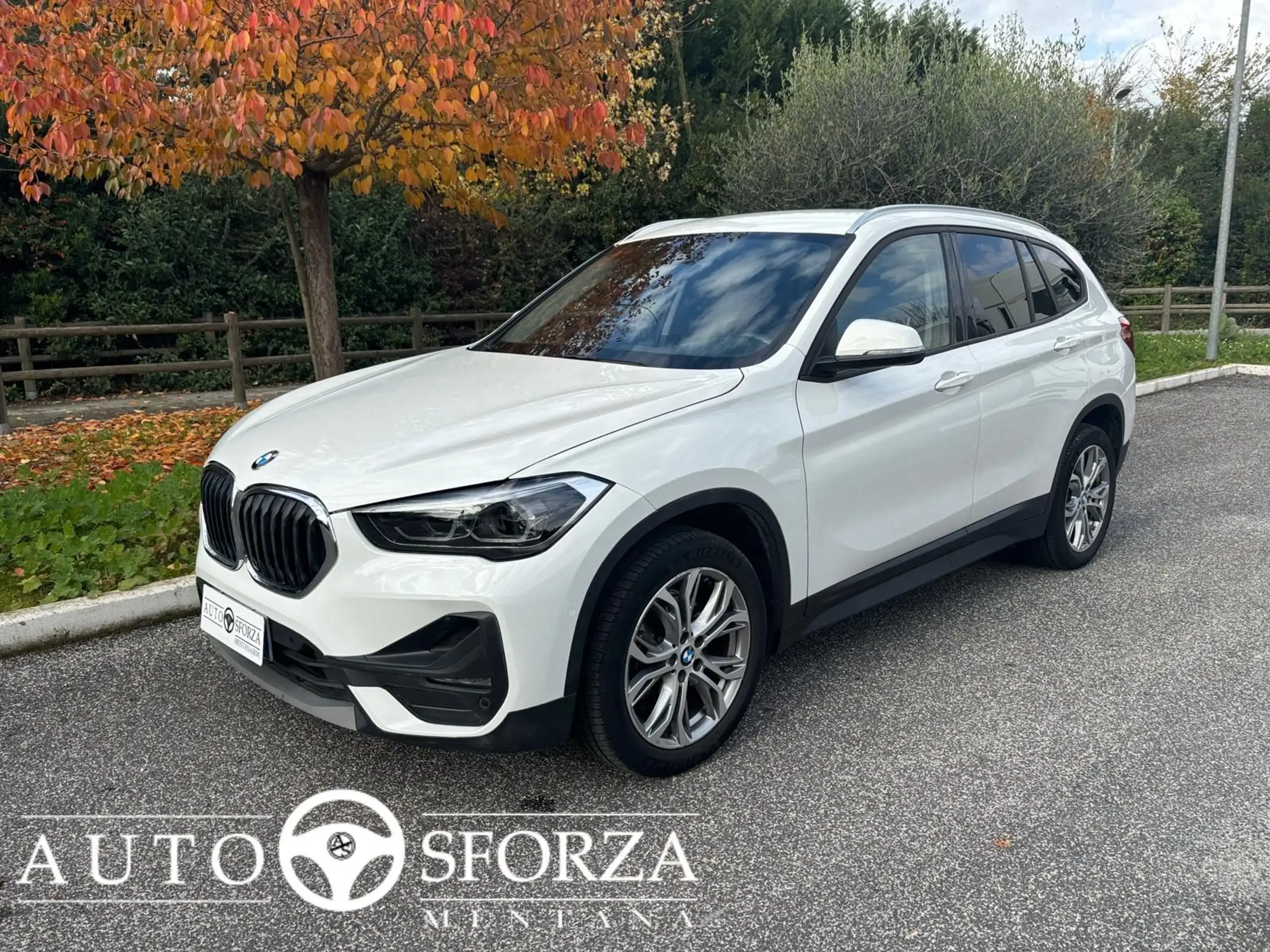 BMW - X1