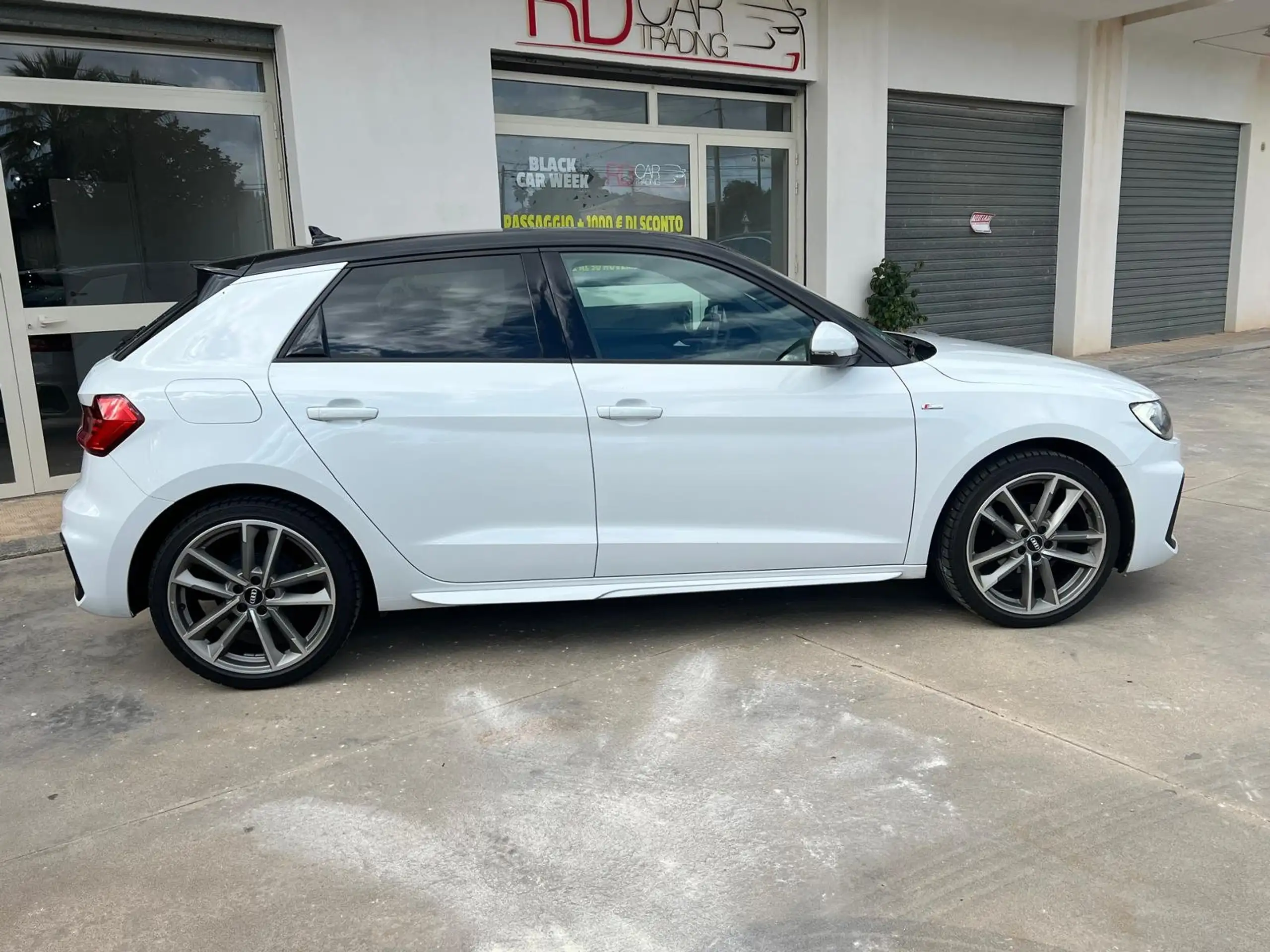 Audi - A1