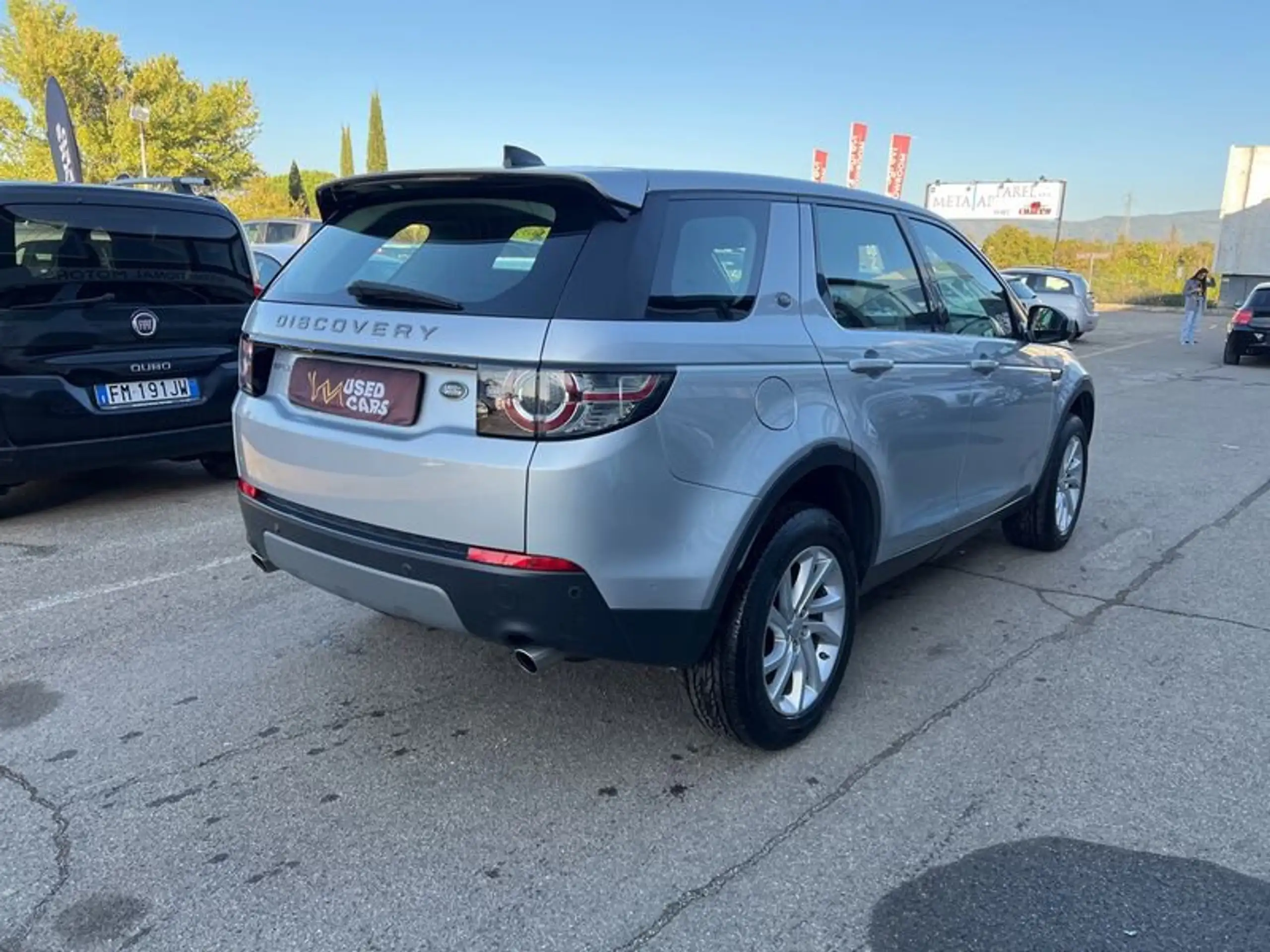 Land Rover - Discovery Sport