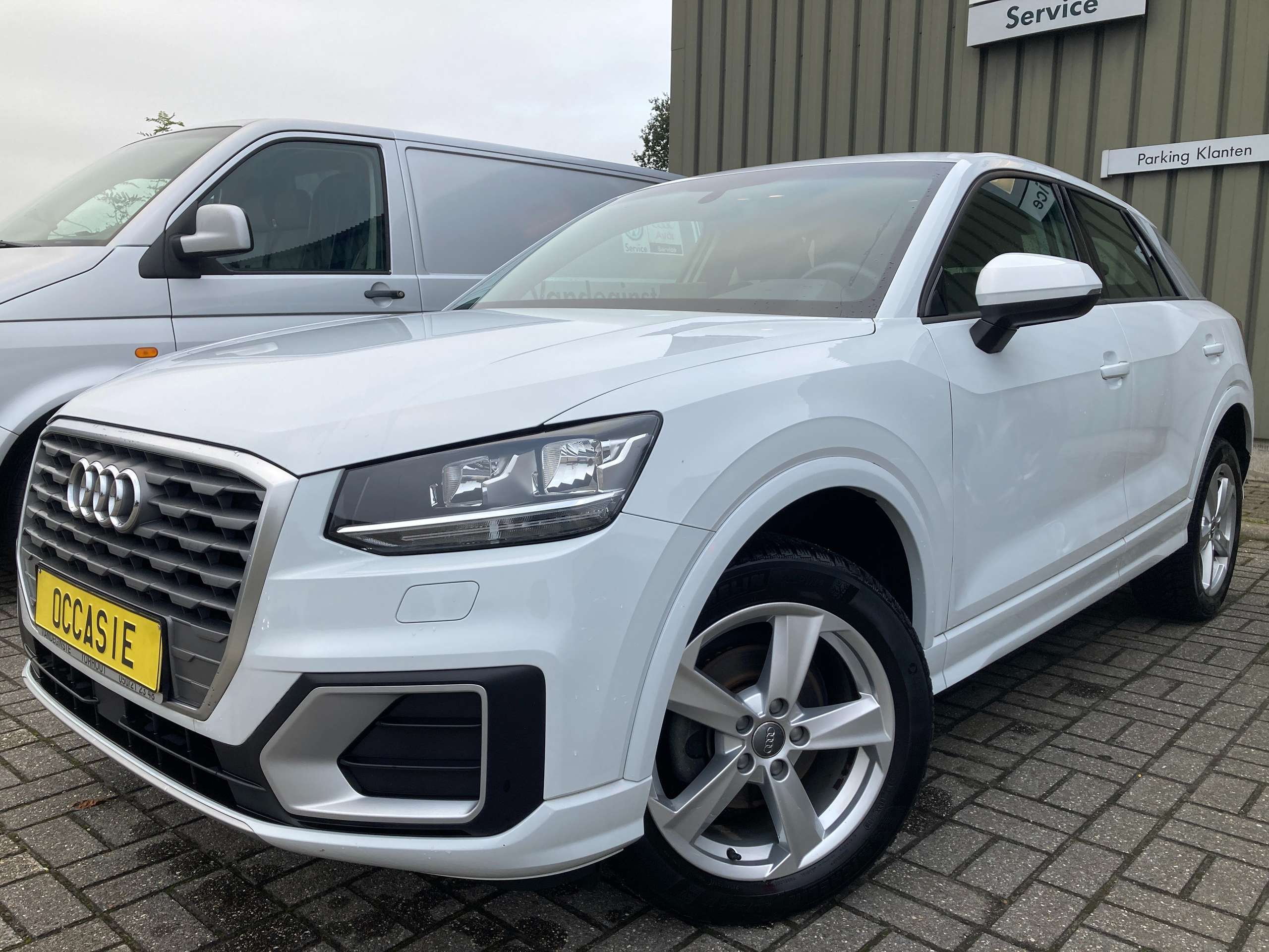 Audi - Q2