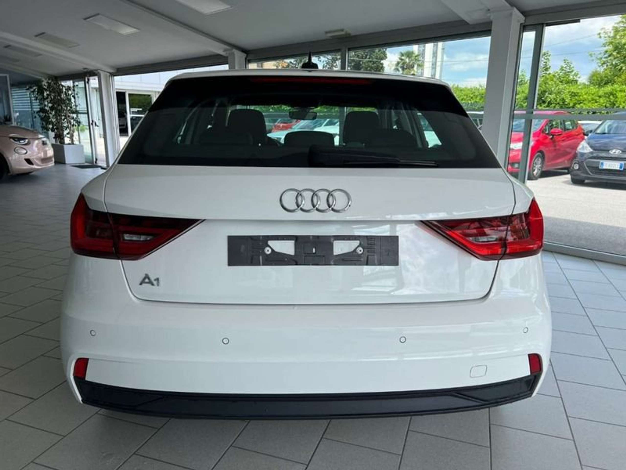 Audi - A1