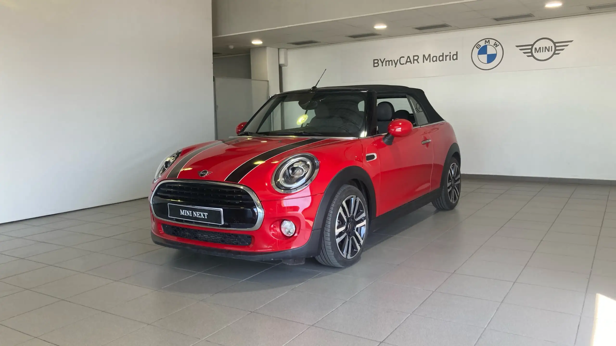 MINI Cooper Cabrio 2019