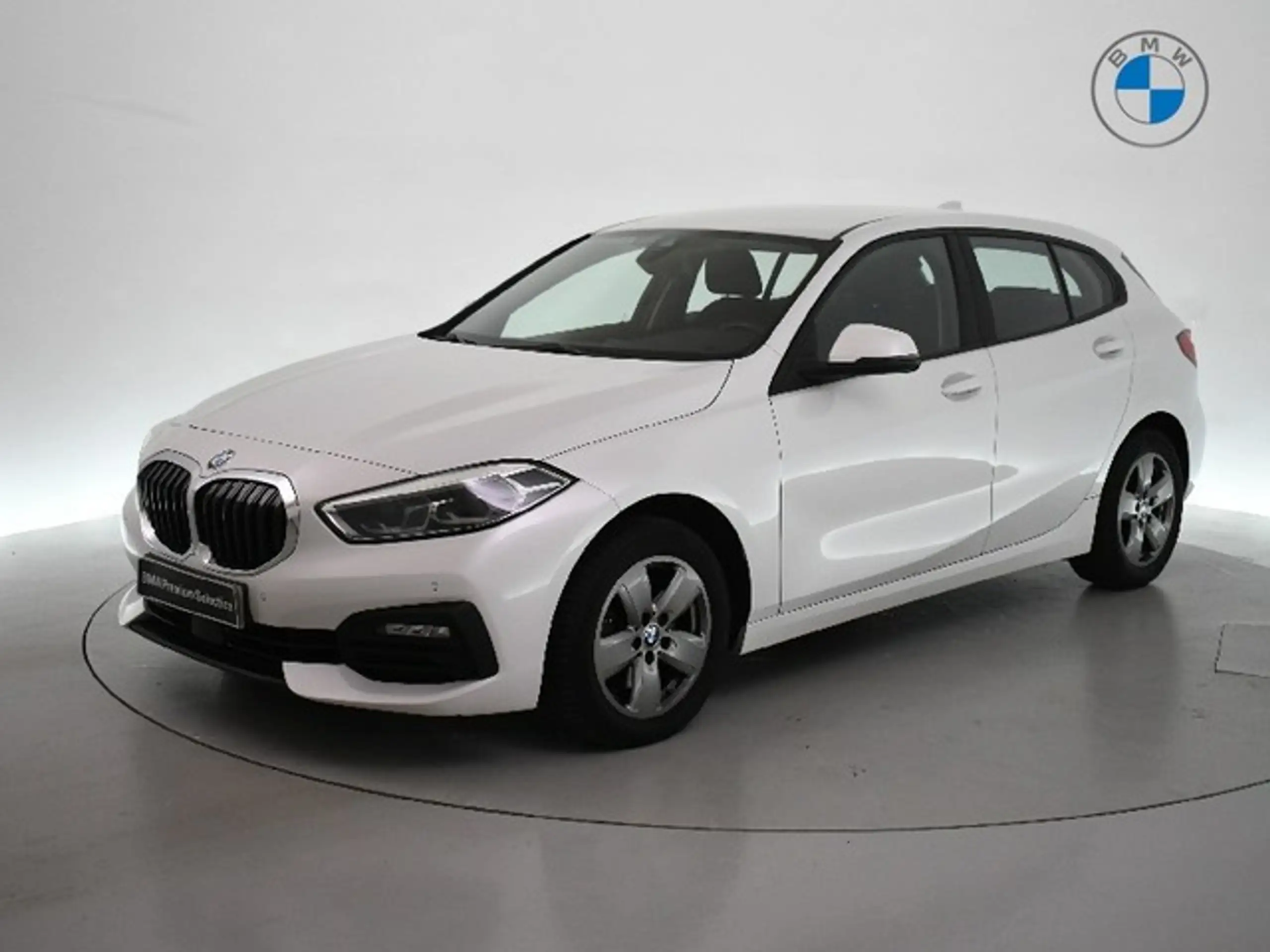 BMW 118 2021