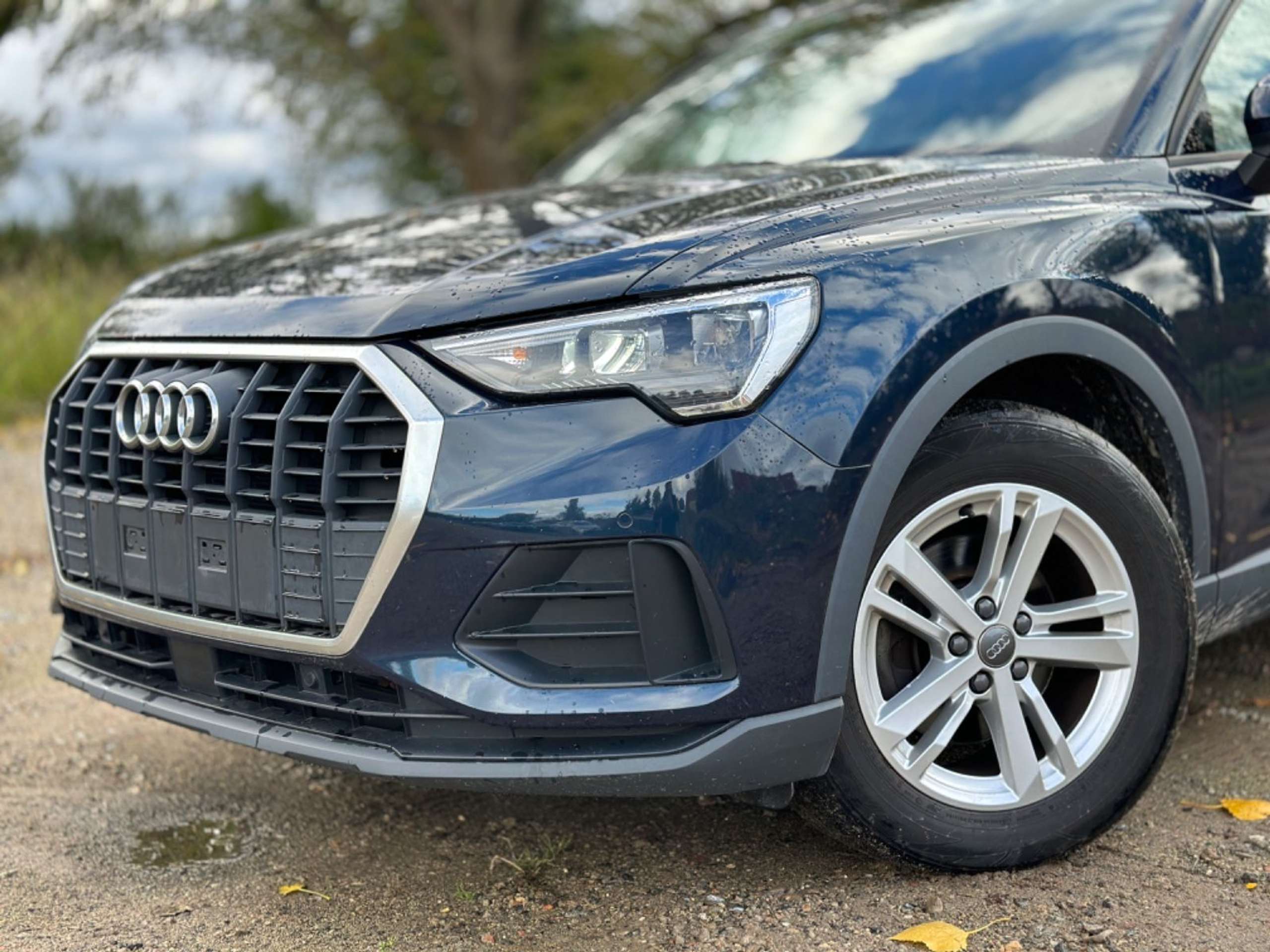 Audi - Q3