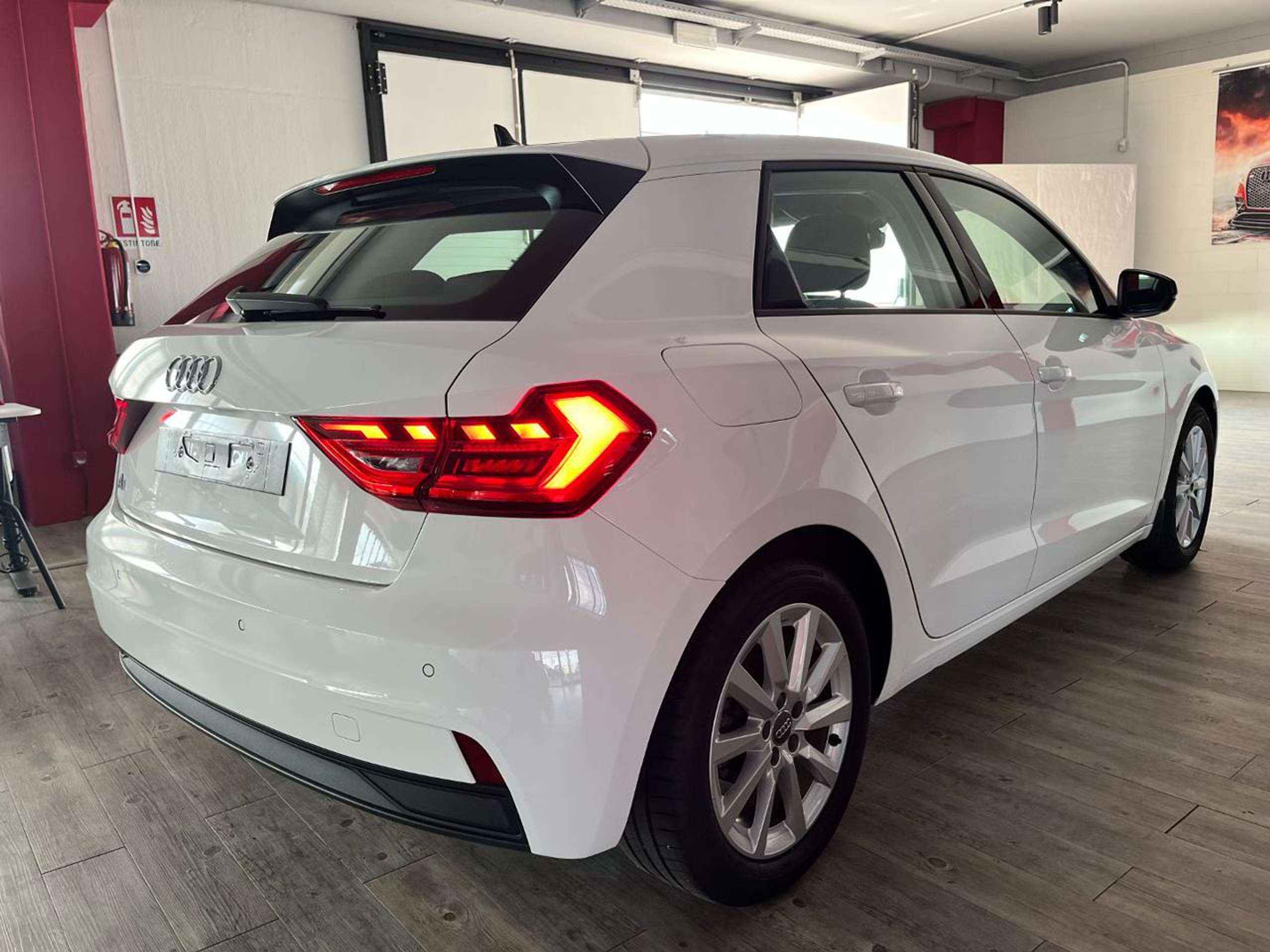 Audi - A1