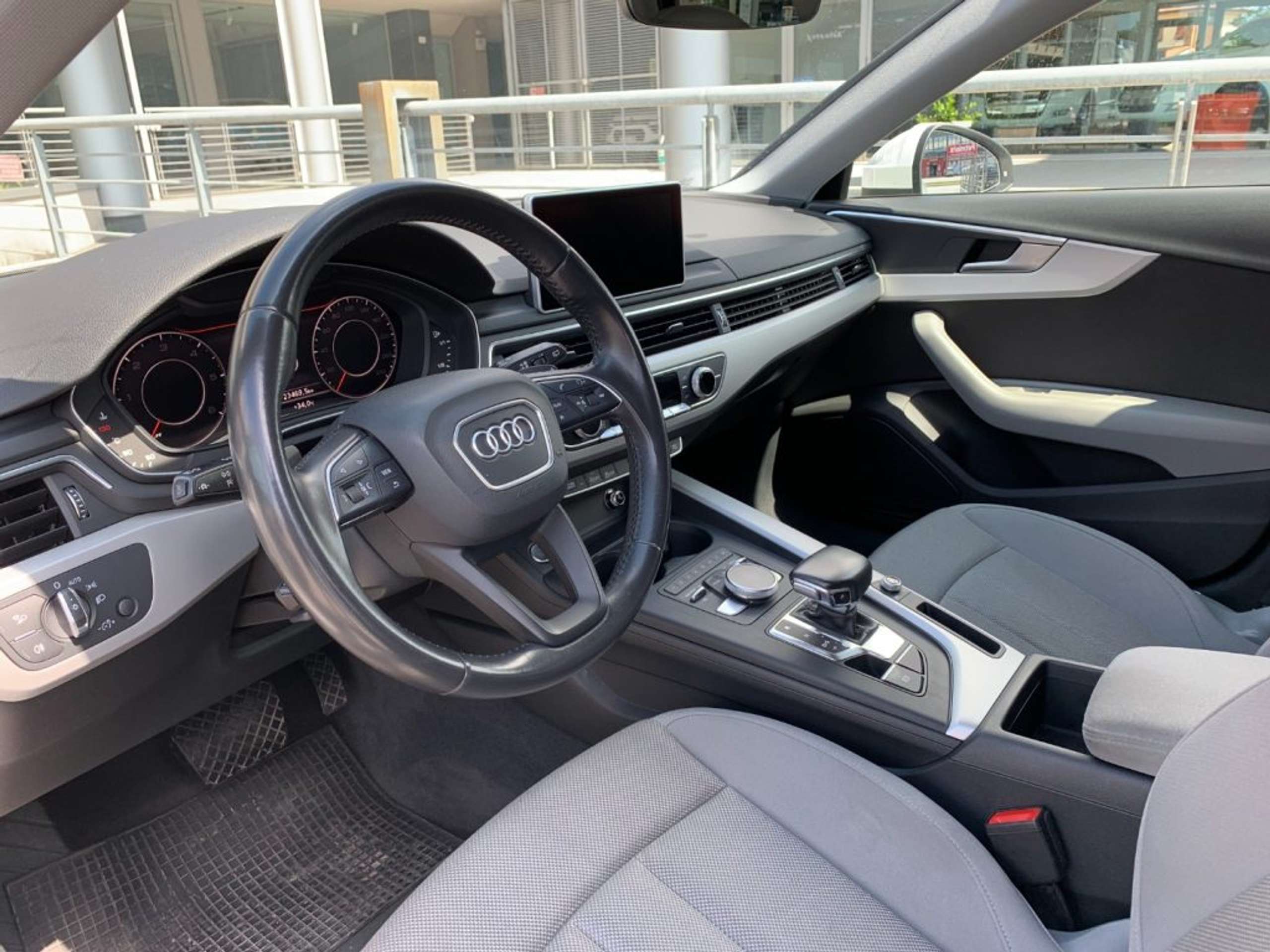 Audi - A4