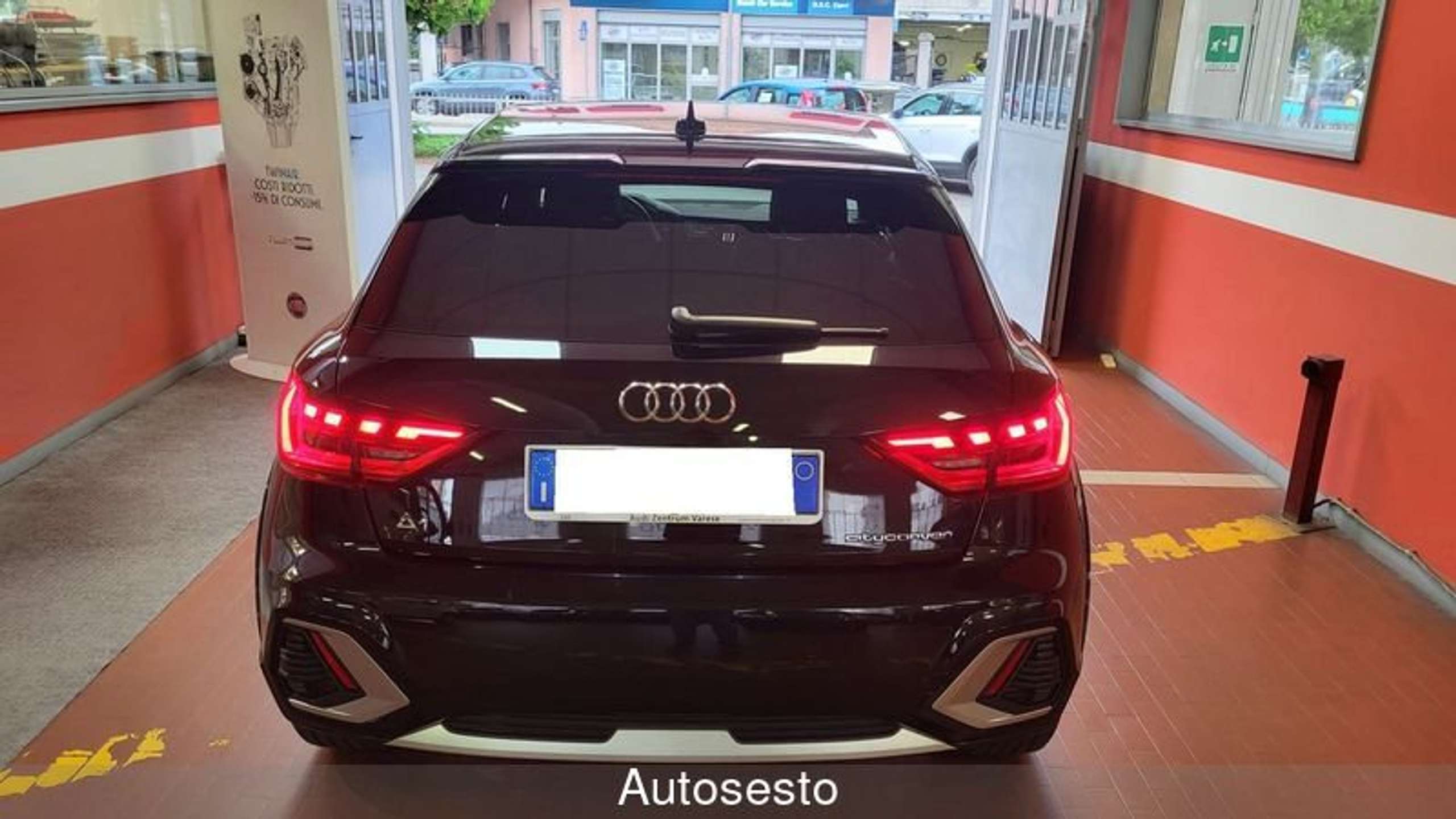 Audi - A1