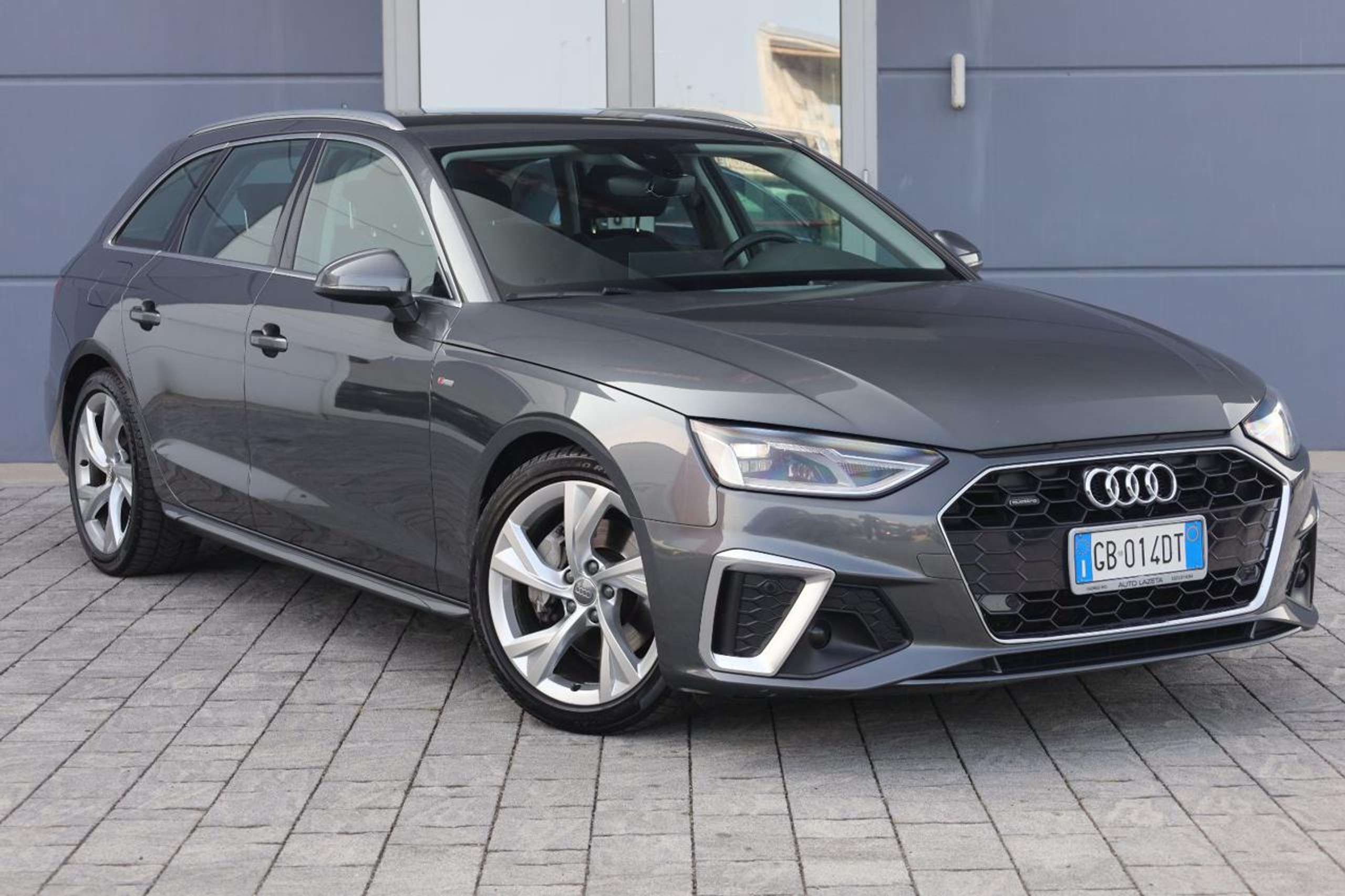 Audi - A4