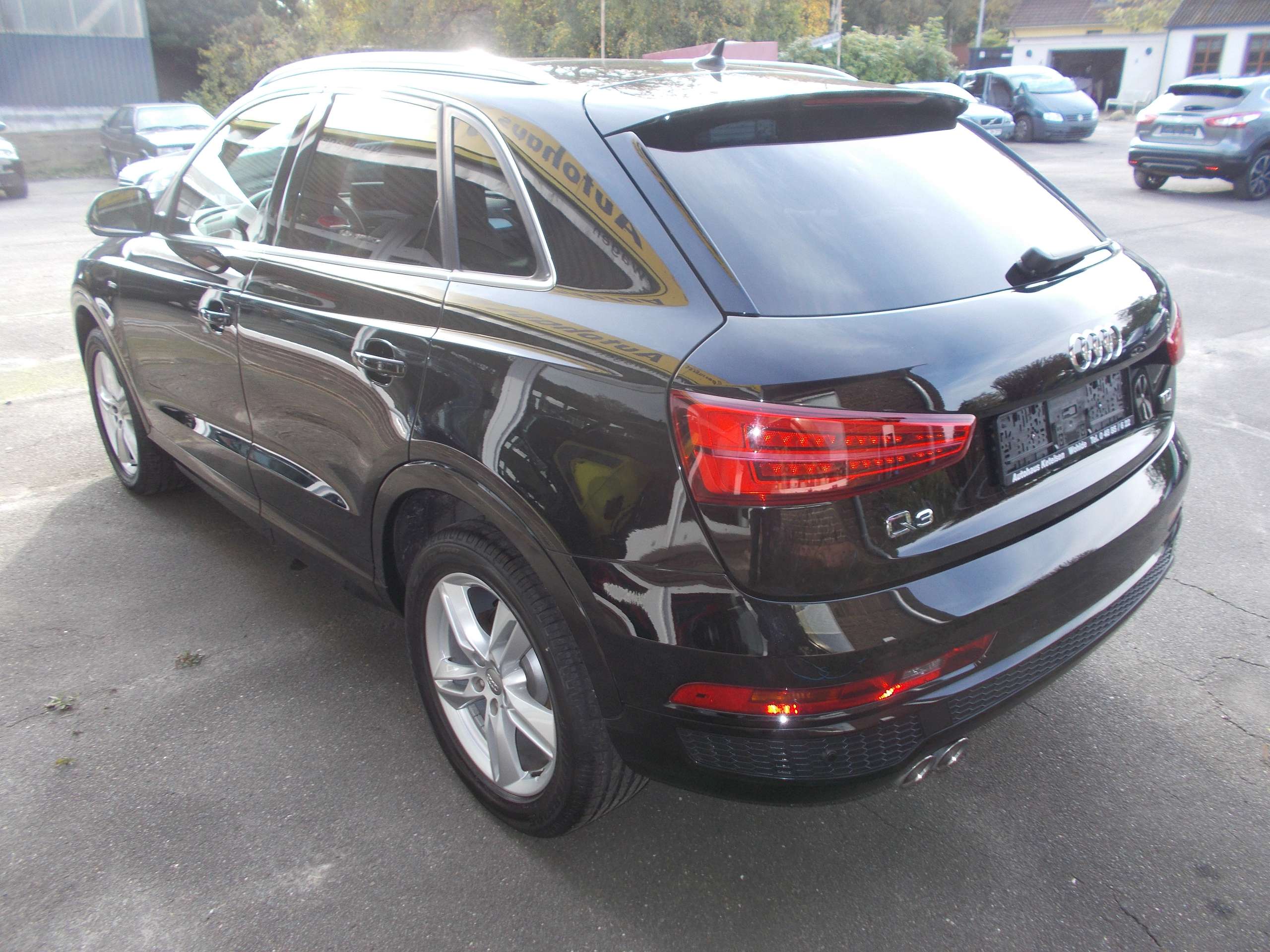 Audi - Q3