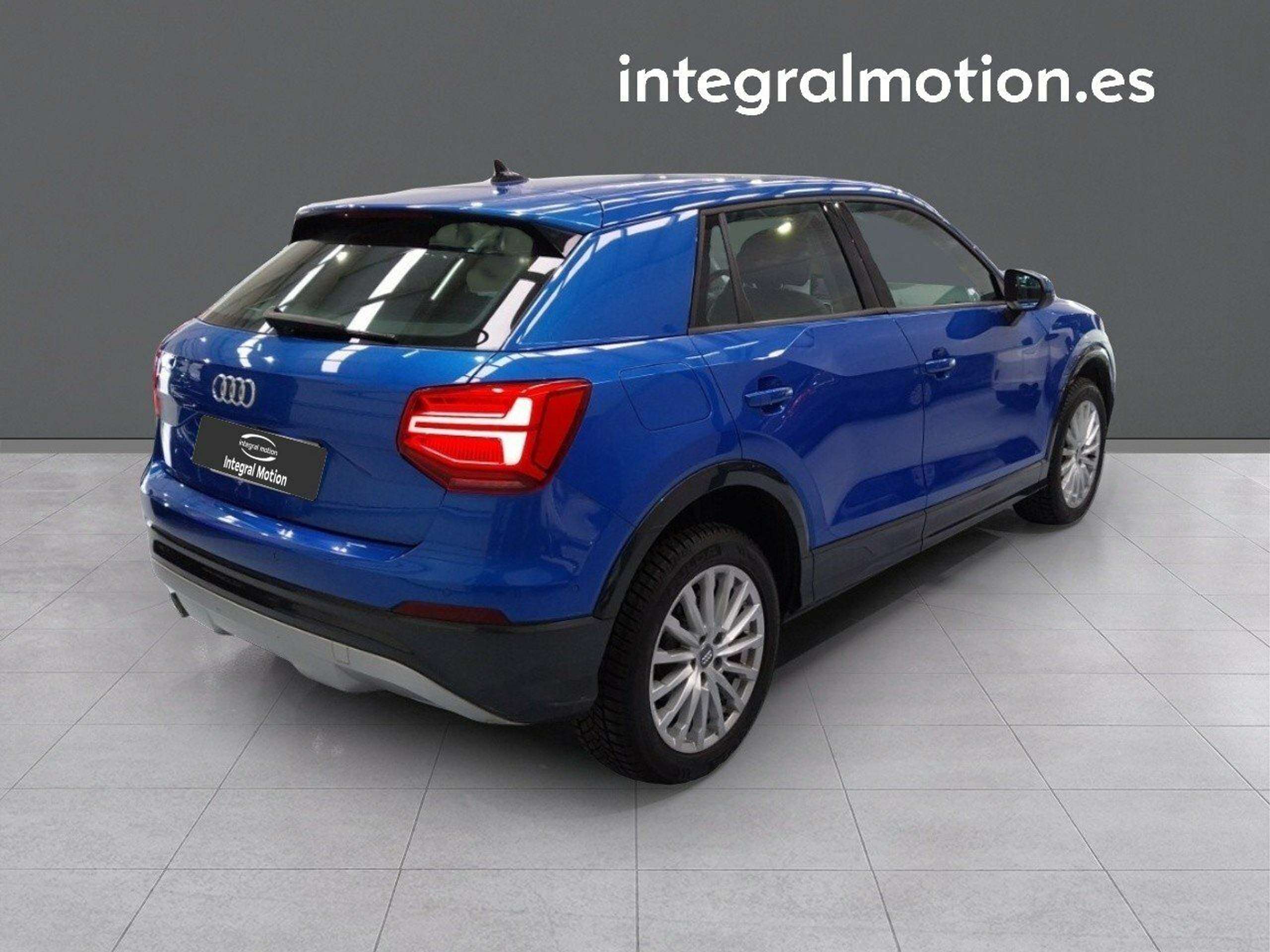 Audi - Q2