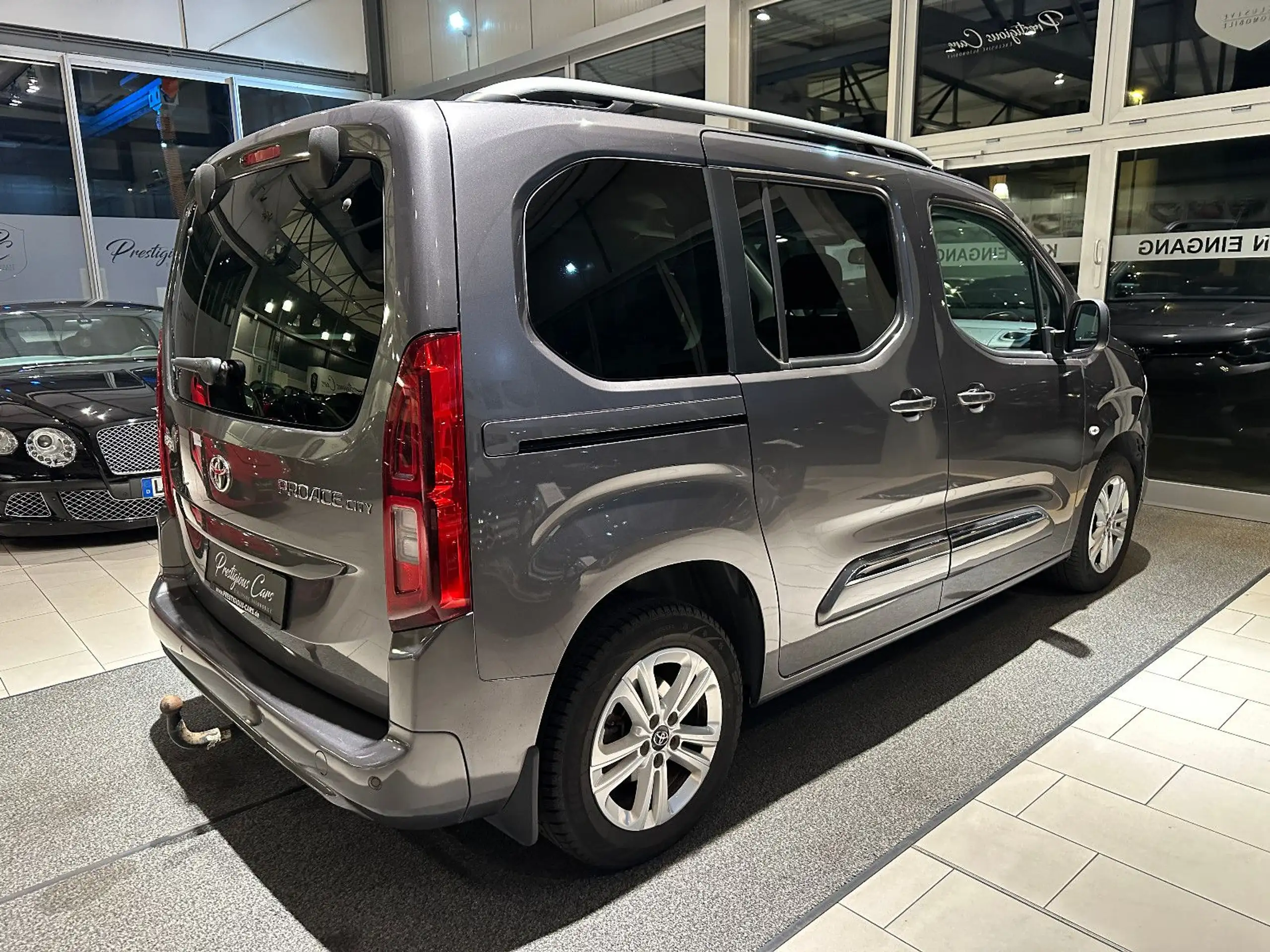 Toyota - Proace