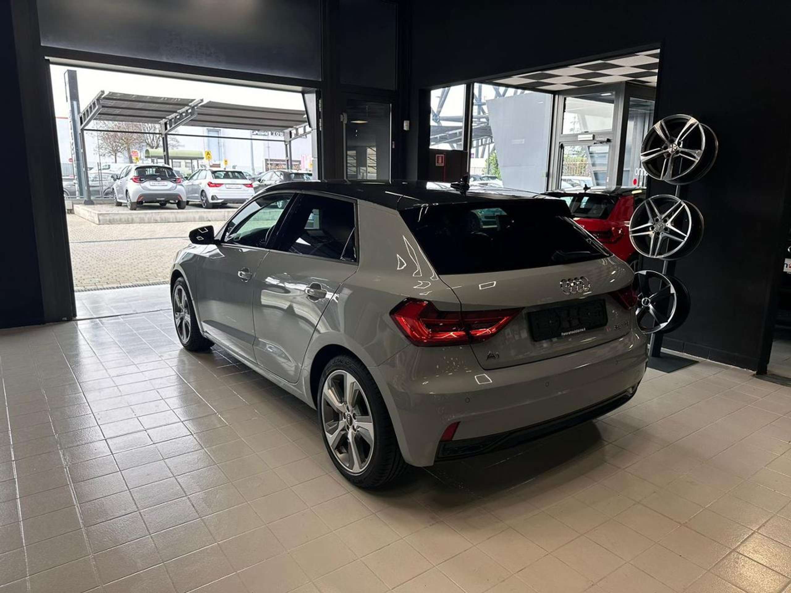 Audi - A1