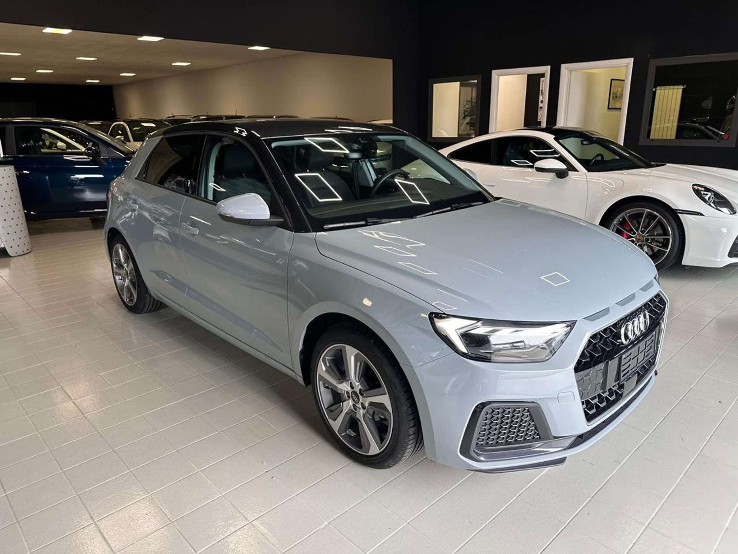 Audi - A1