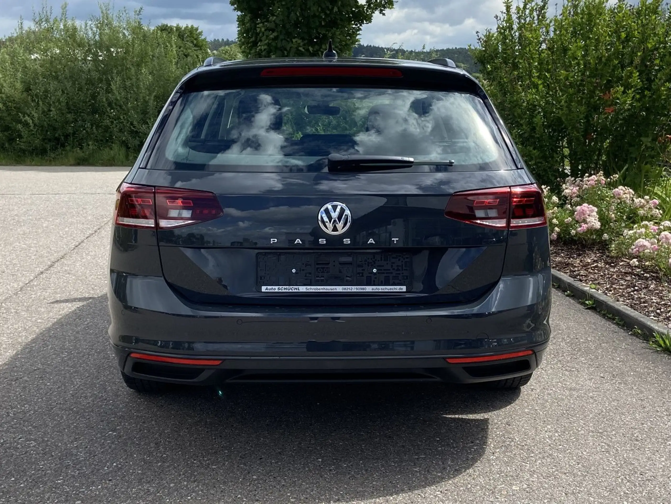 Volkswagen - Passat Variant