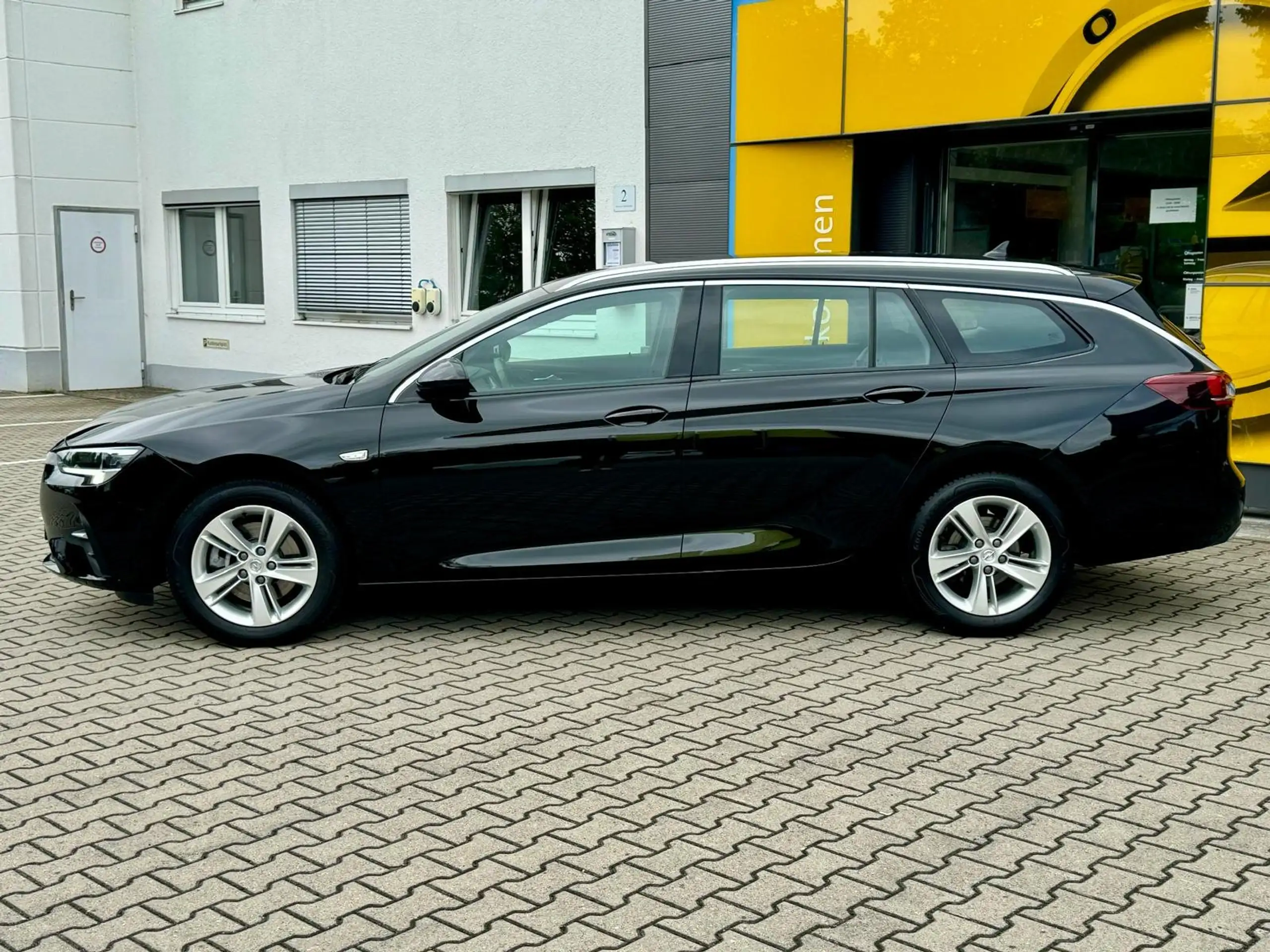 Opel - Insignia