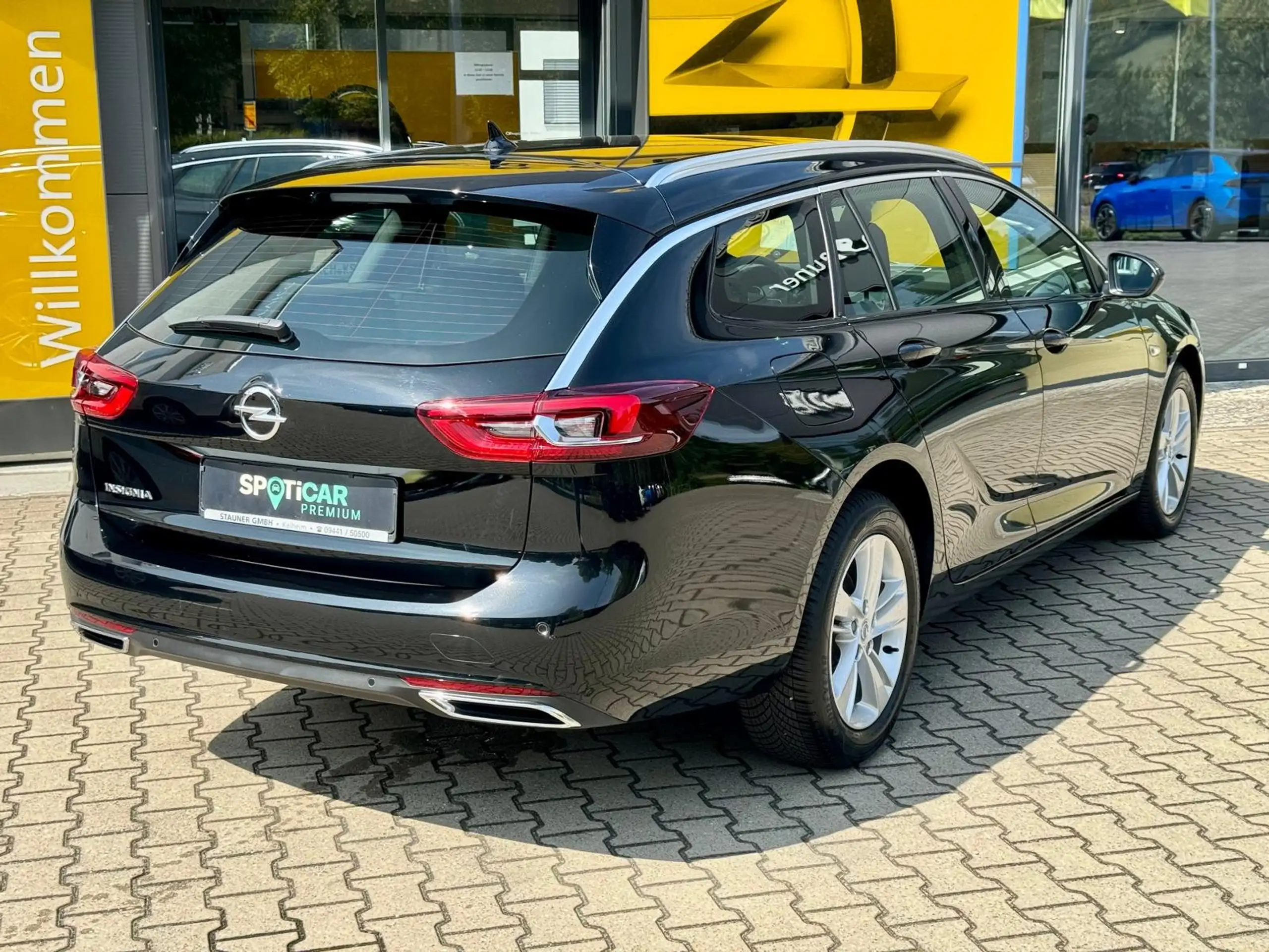 Opel - Insignia