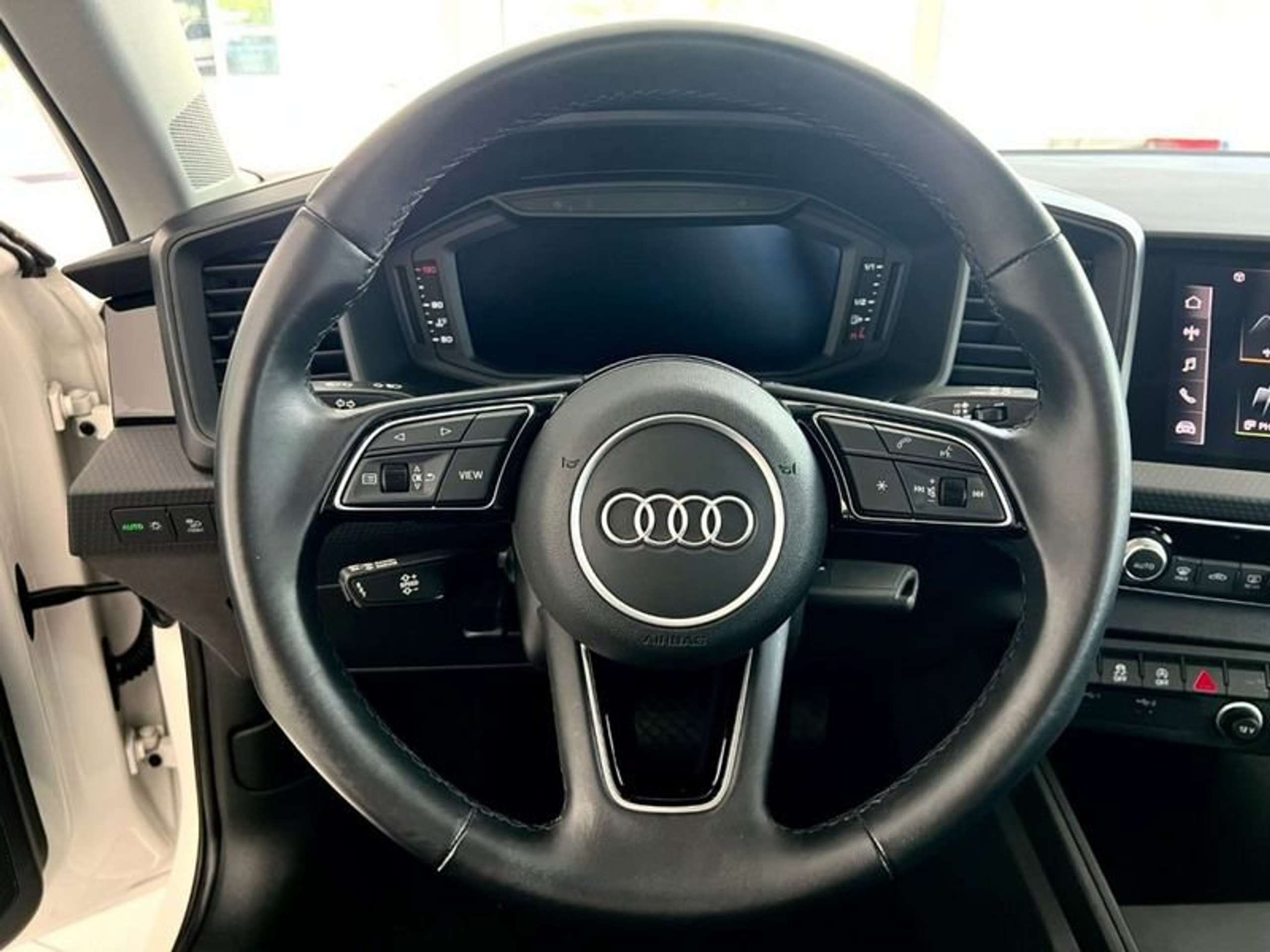 Audi - A1