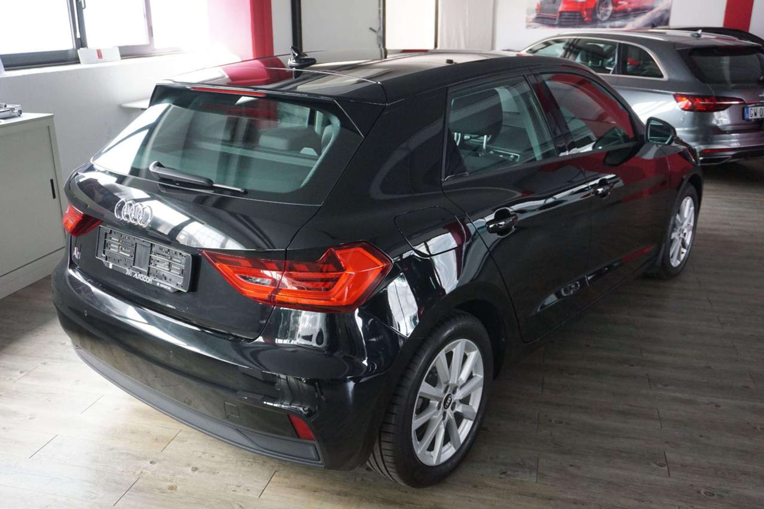 Audi - A1