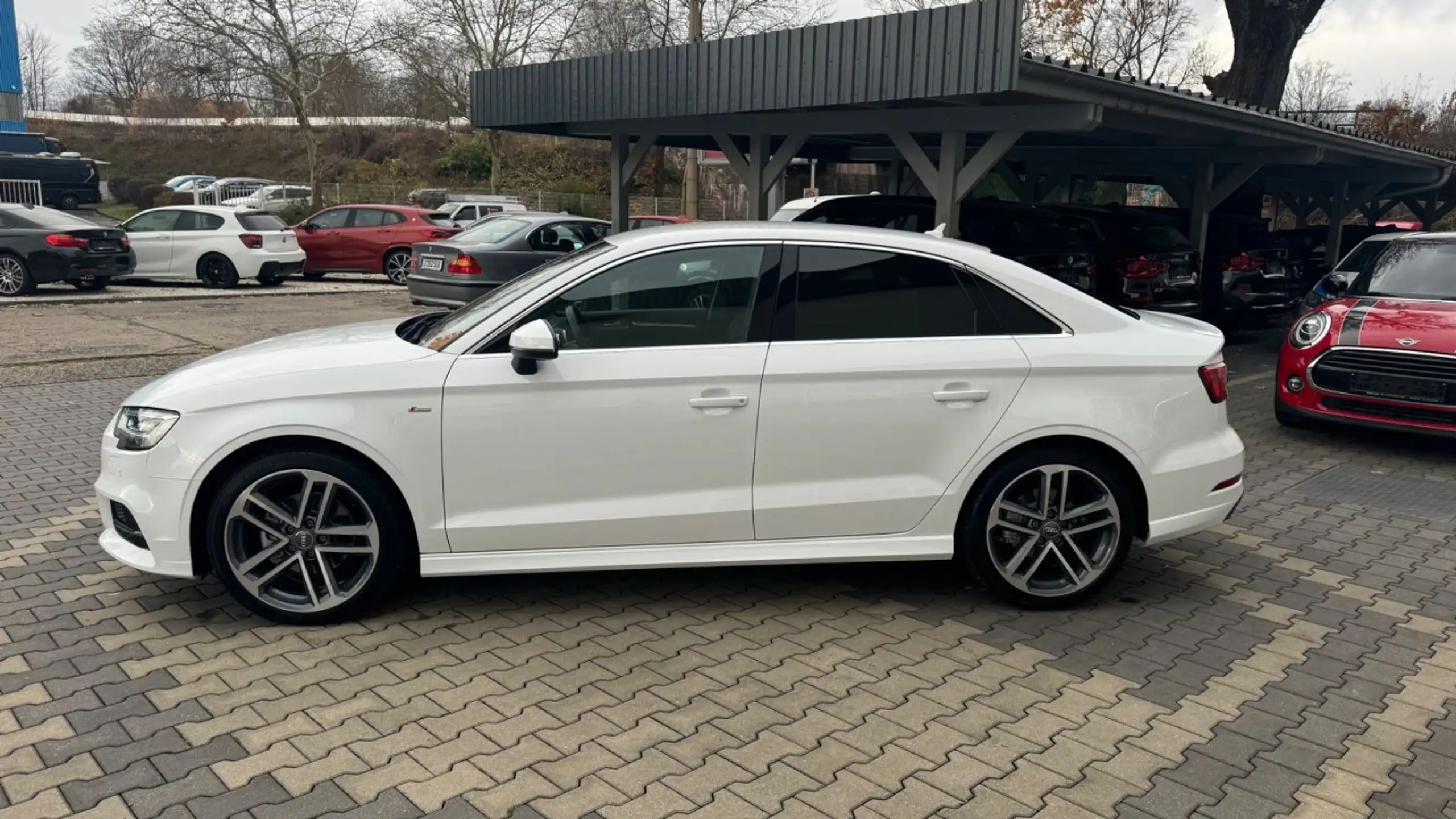 Audi - A3