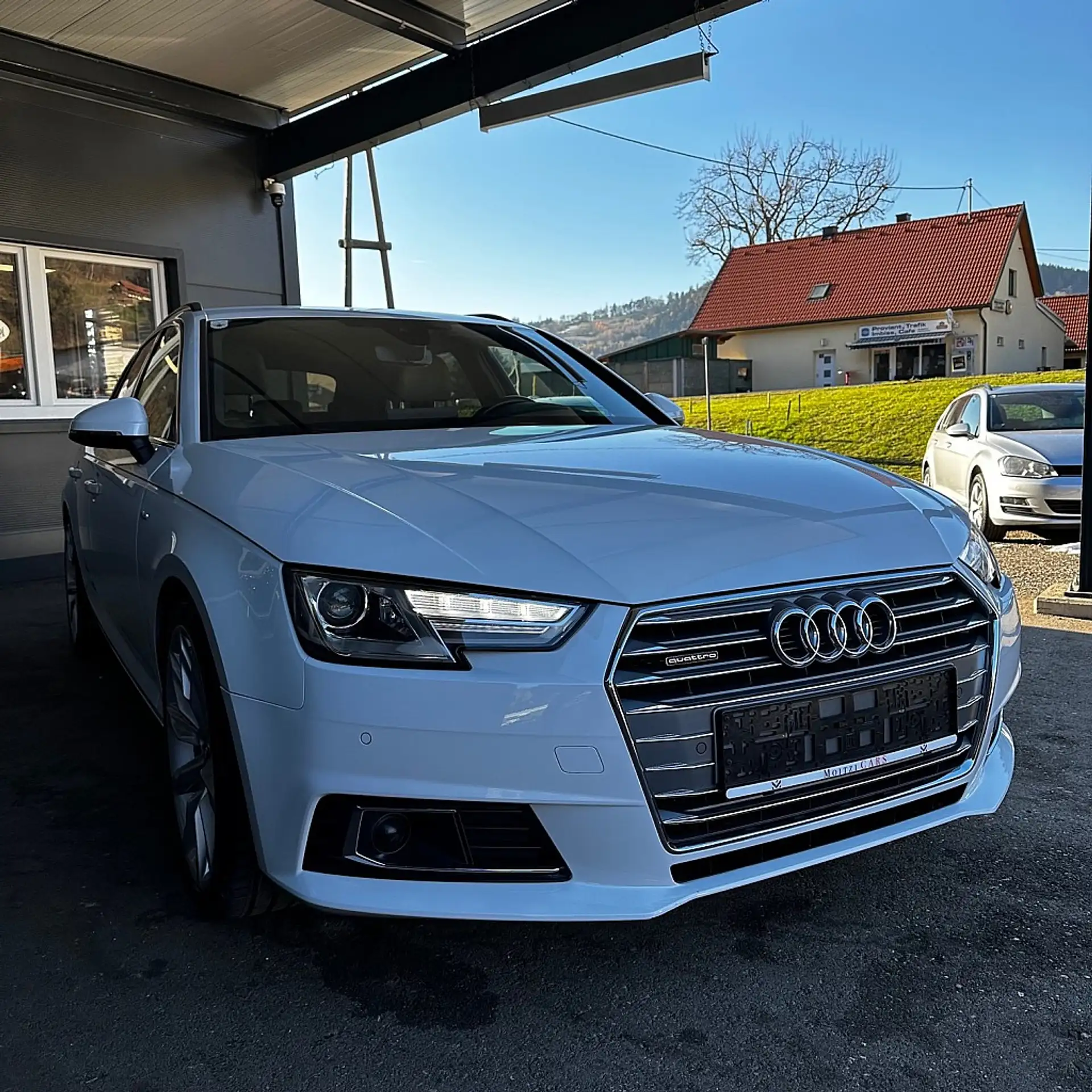 Audi - A4