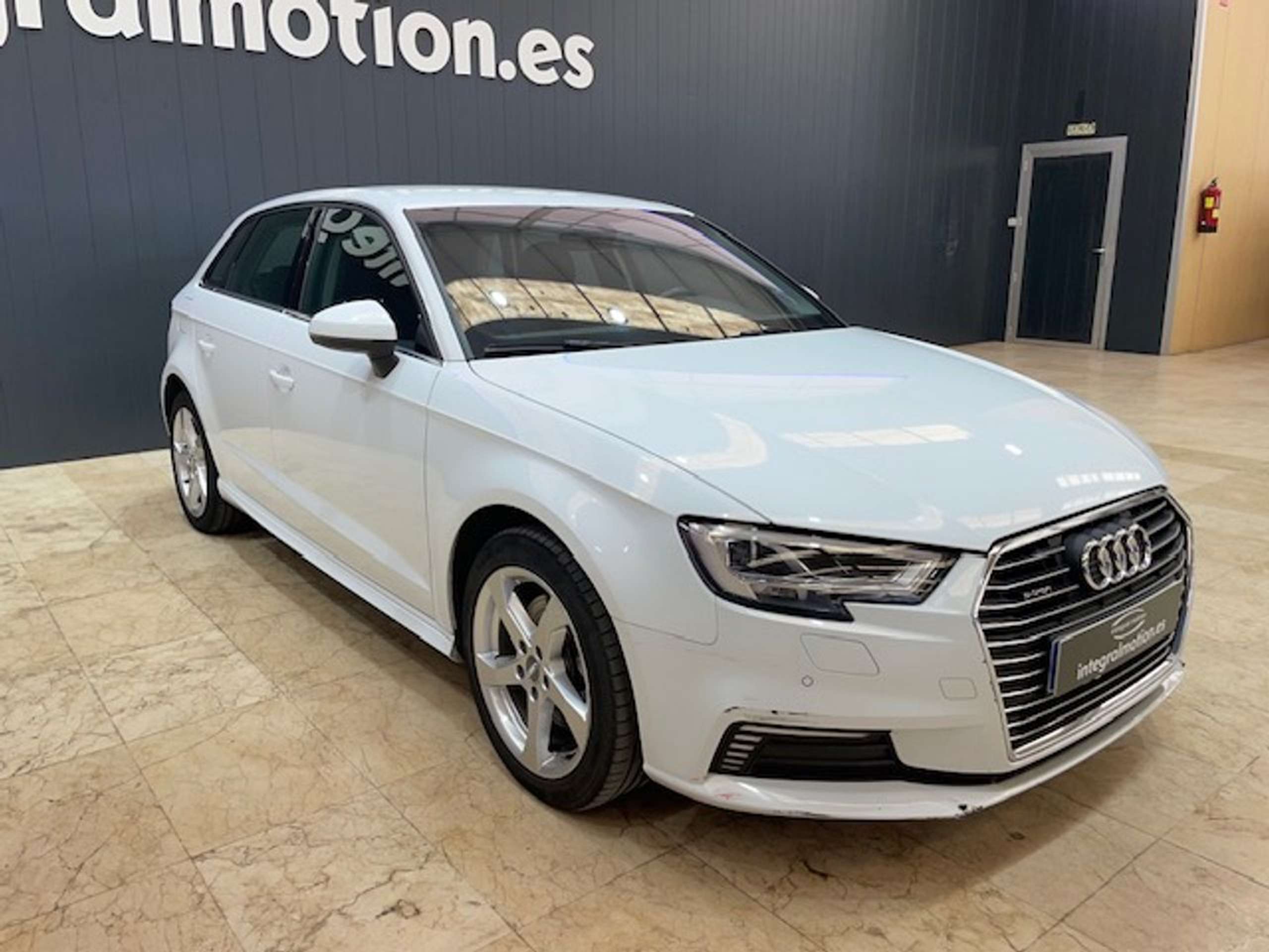 Audi - A3