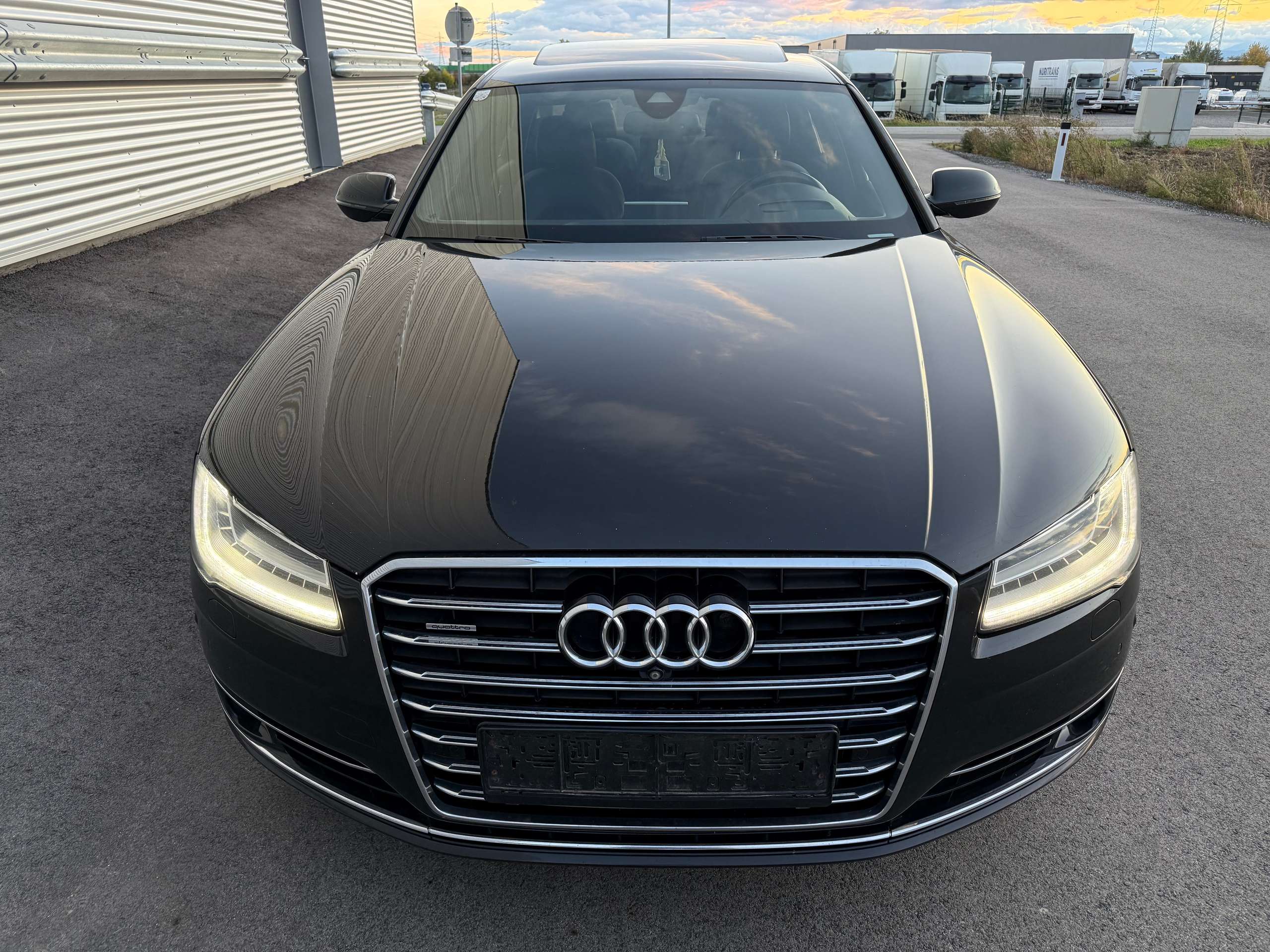 Audi - A8