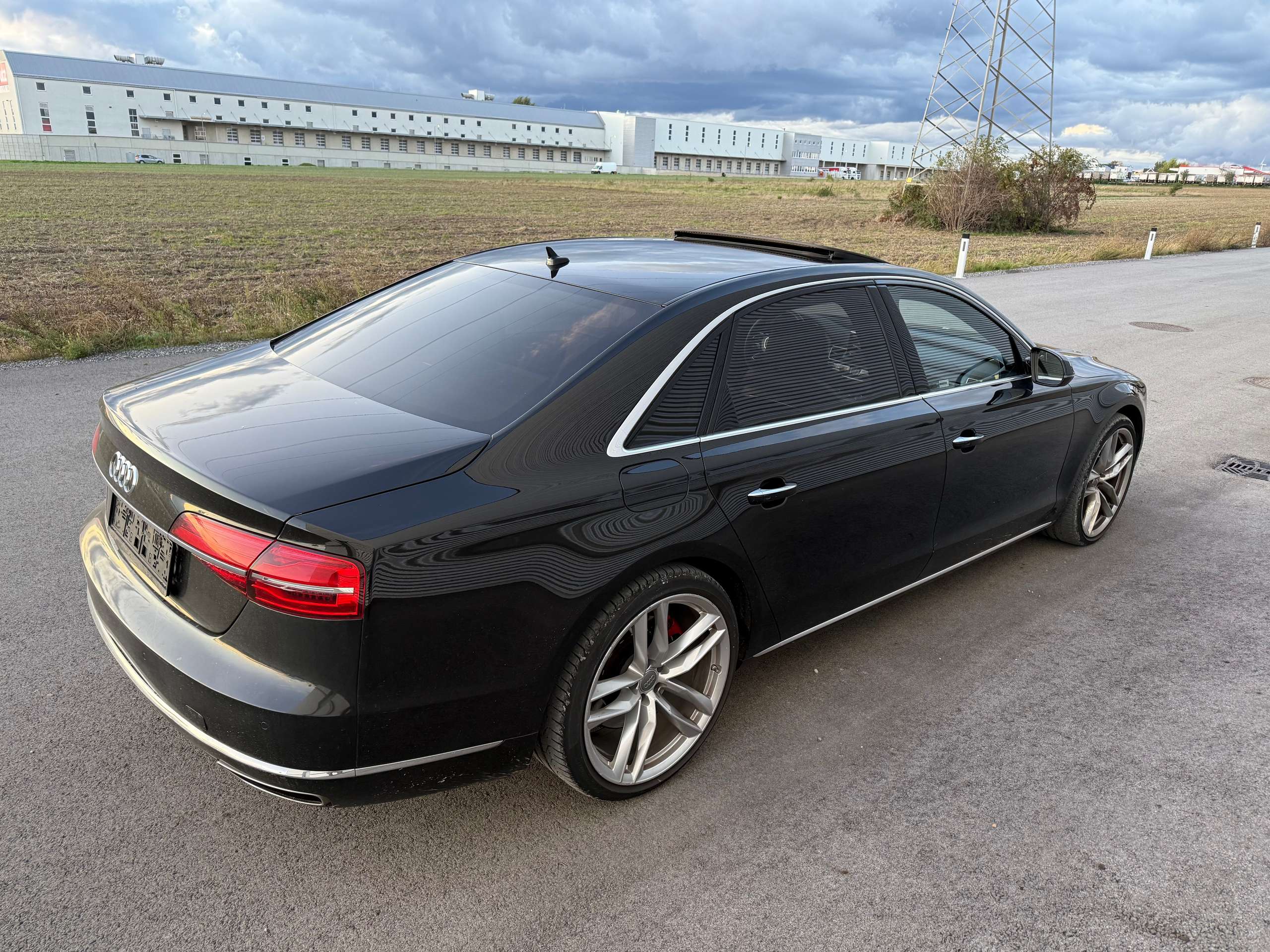 Audi - A8