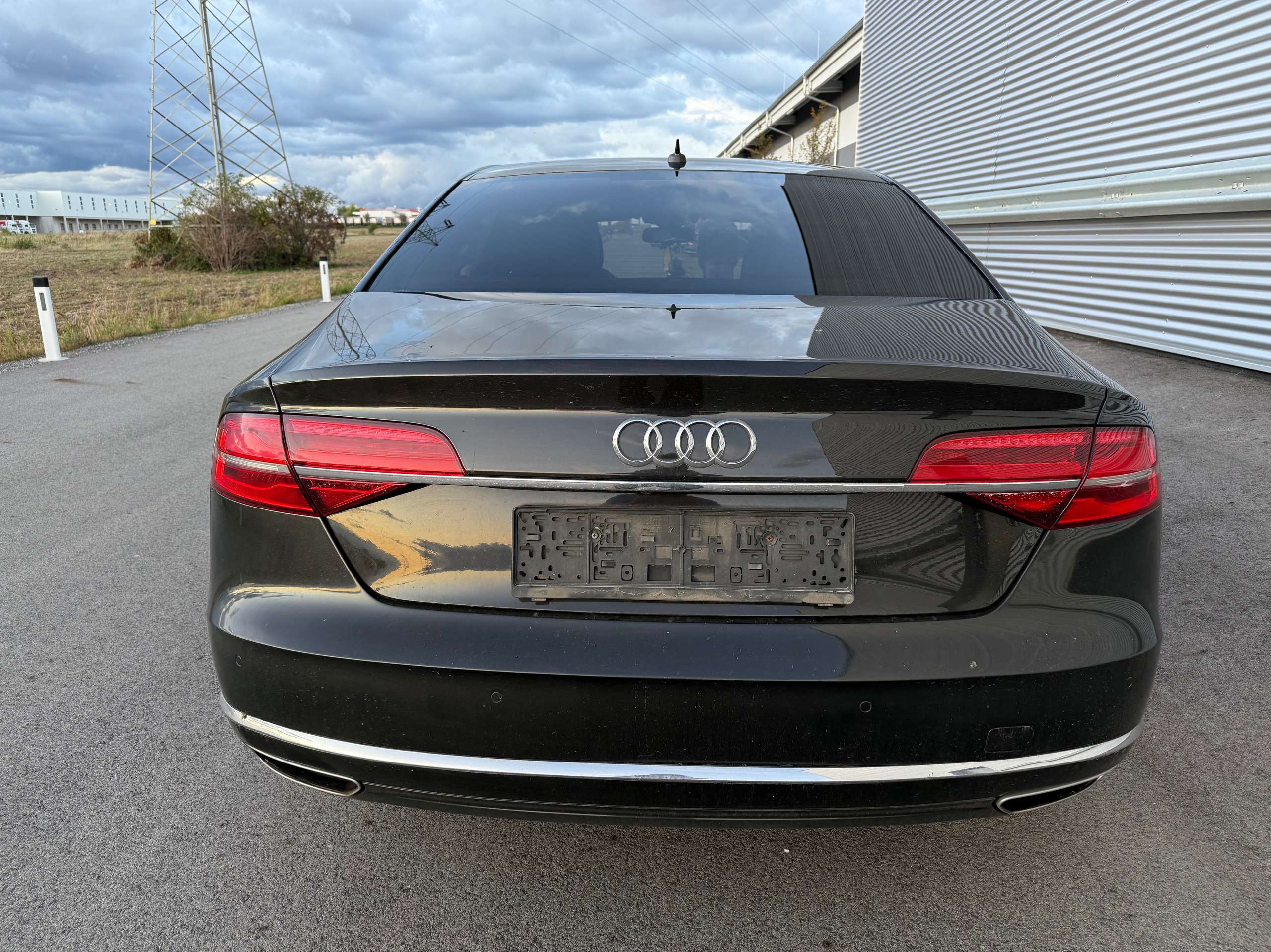 Audi - A8