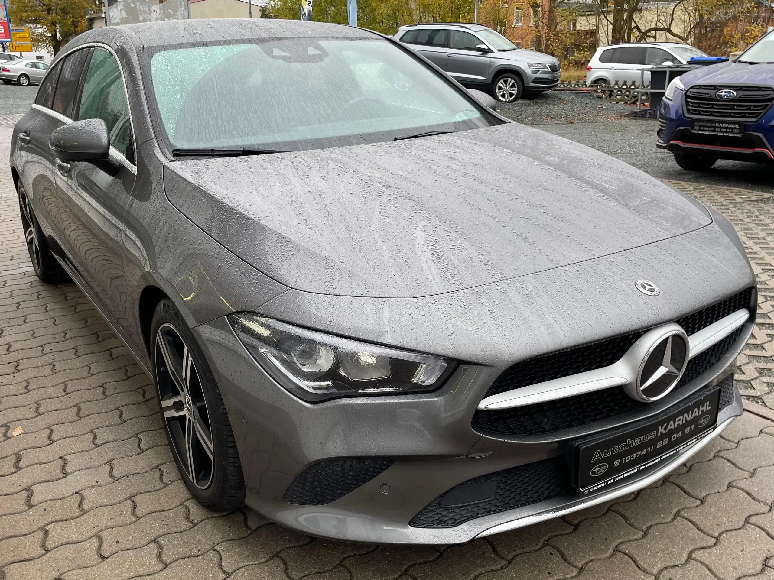 Mercedes-Benz - CLA 180