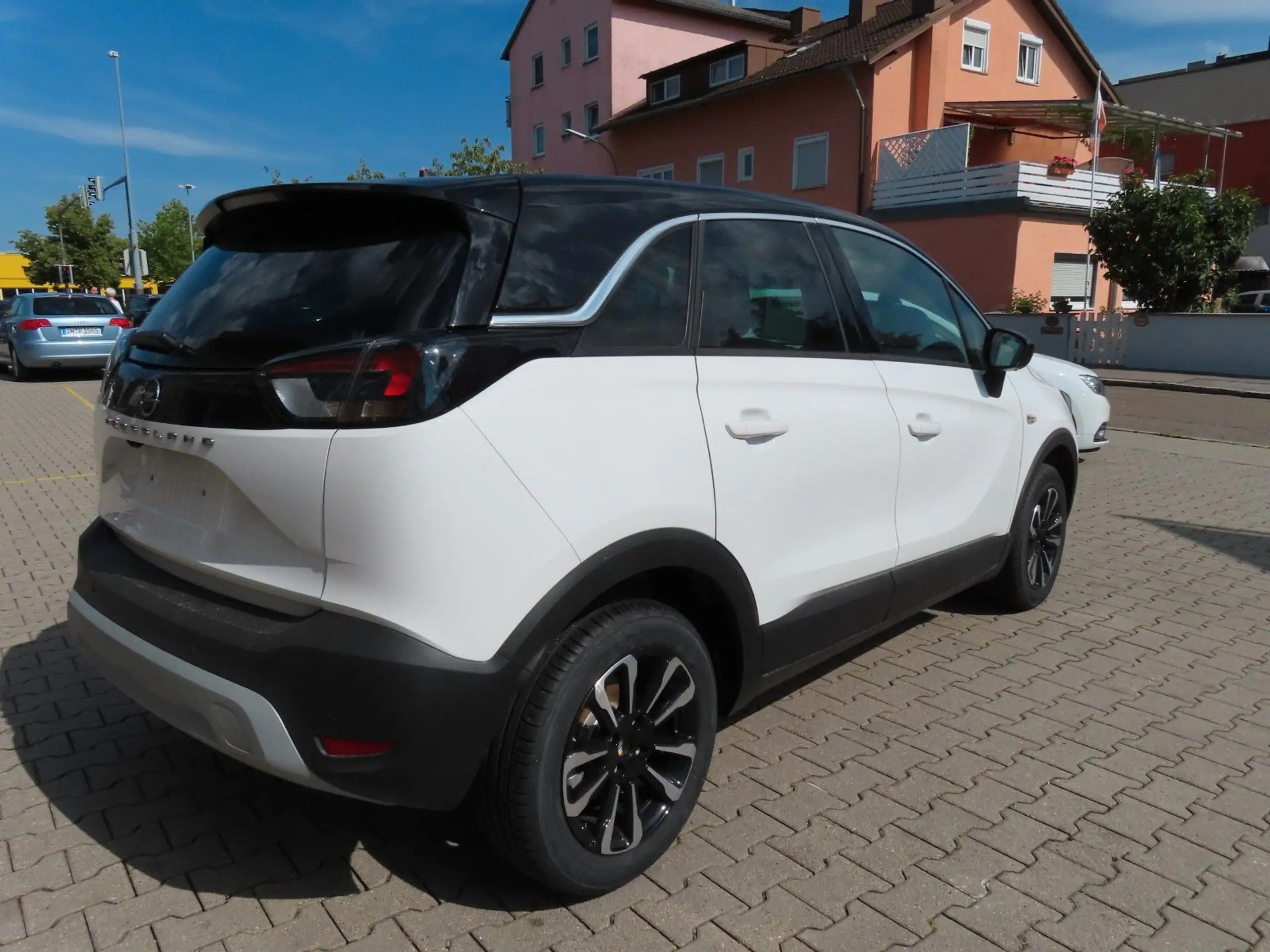 Opel - Crossland X