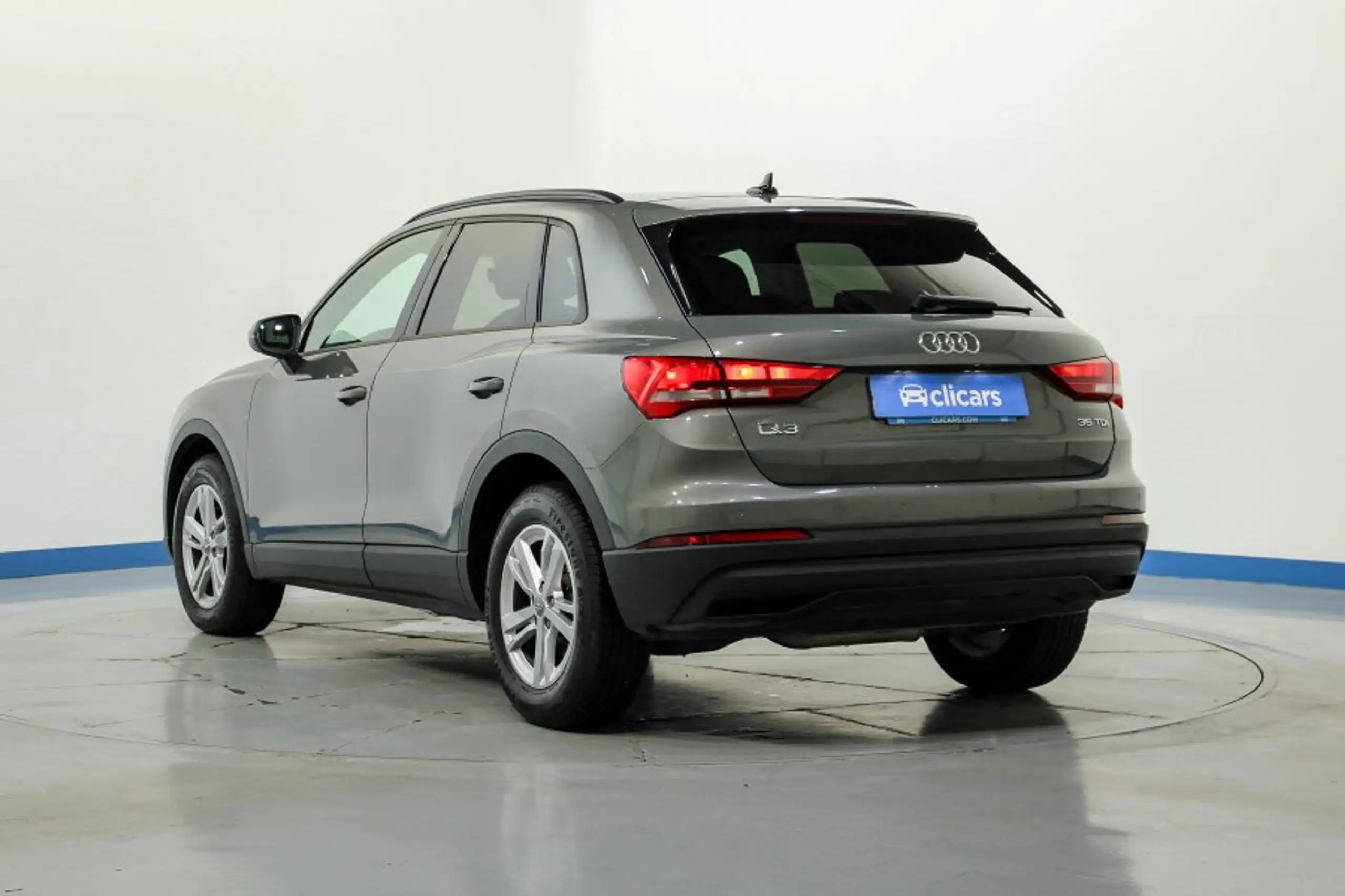 Audi - Q3