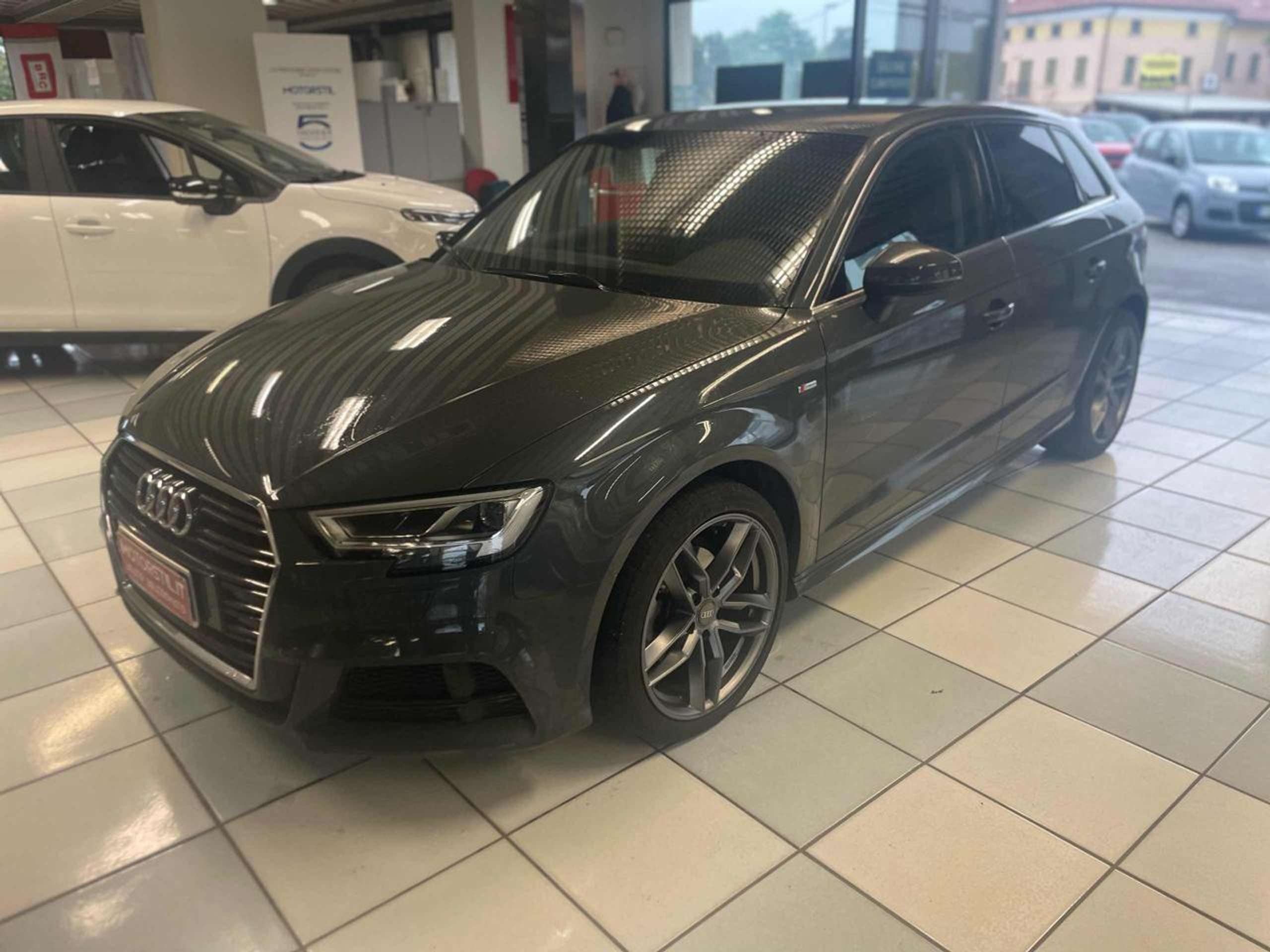 Audi - A3