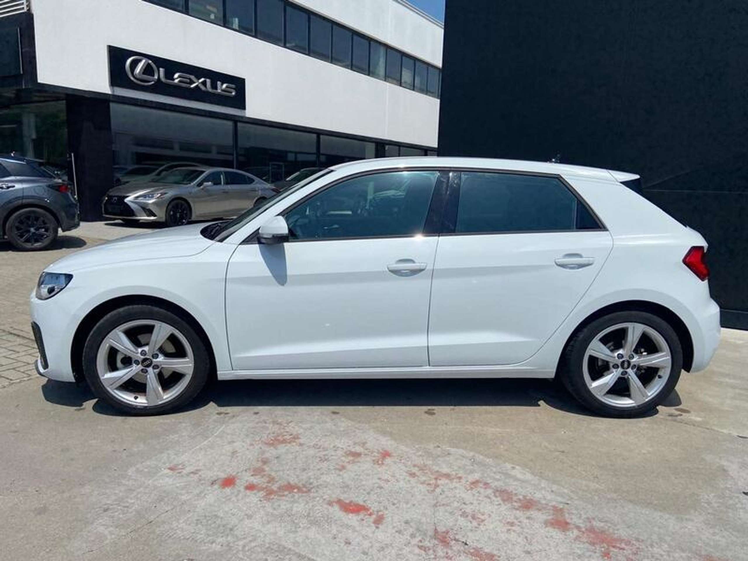 Audi - A1