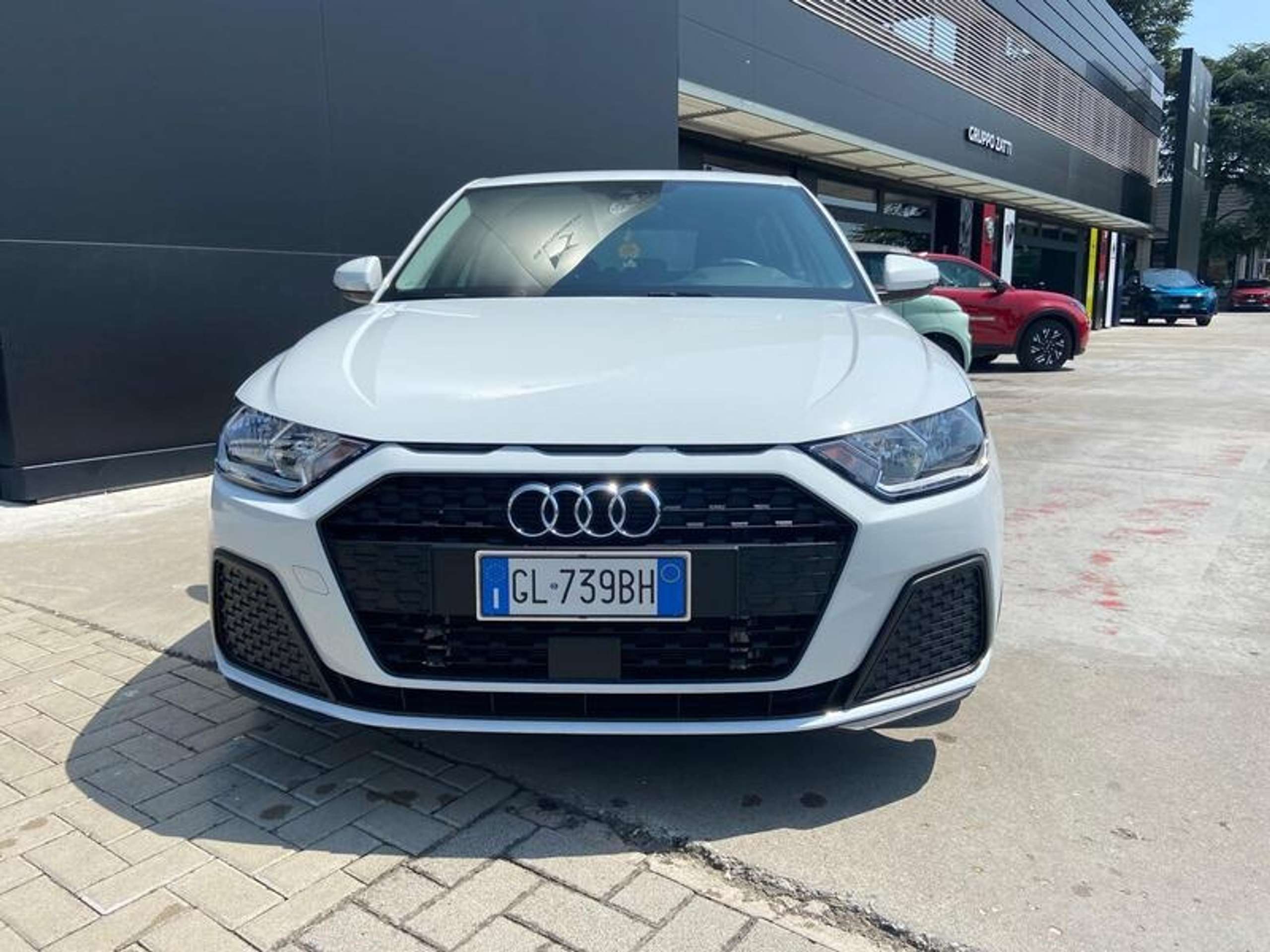 Audi - A1