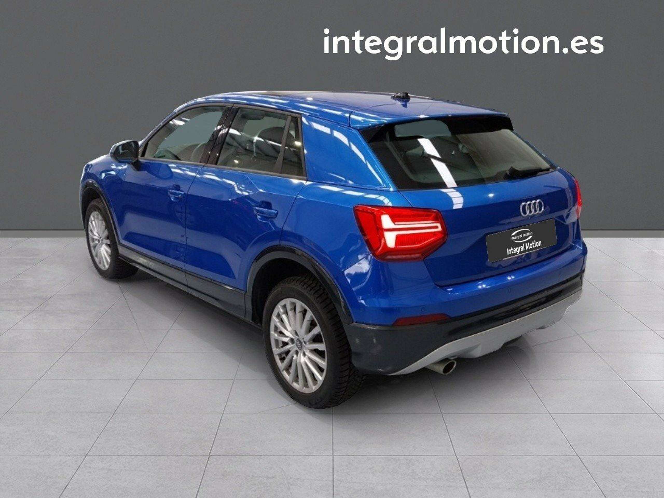 Audi - Q2