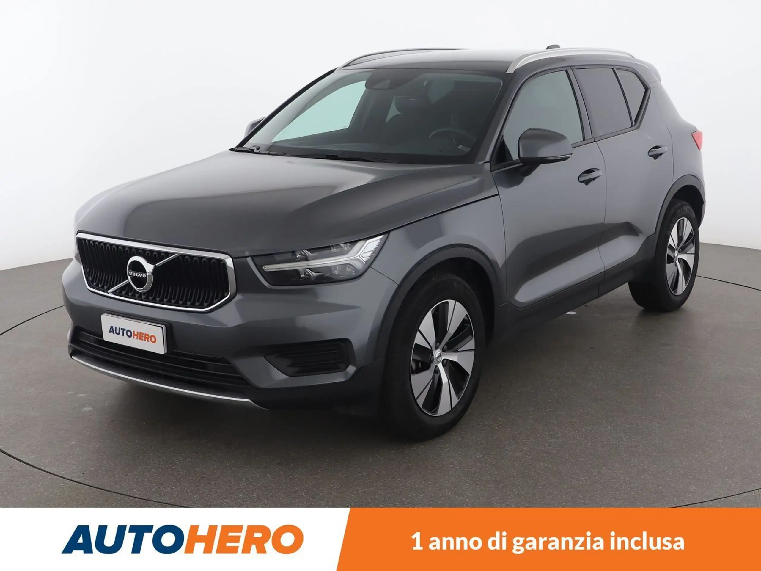 Volvo - XC40